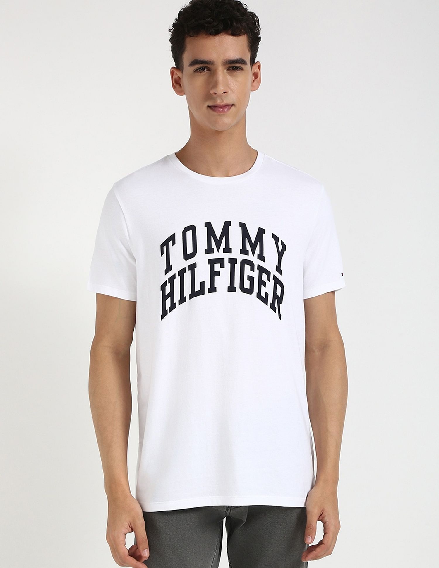 Tommy Hilfiger Logo Regular-Fit Cotton T-Shirt