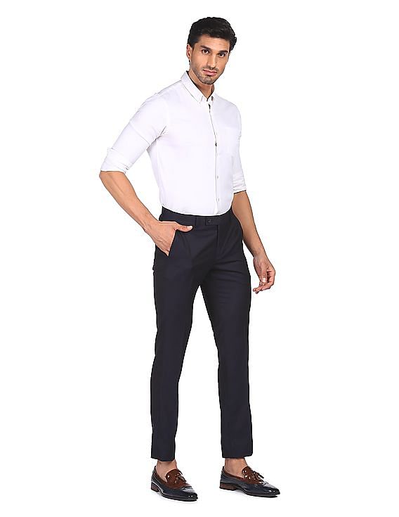 Buy Arrow Patterned Weave Twill Smart Flex Formal Trousers - NNNOW.com