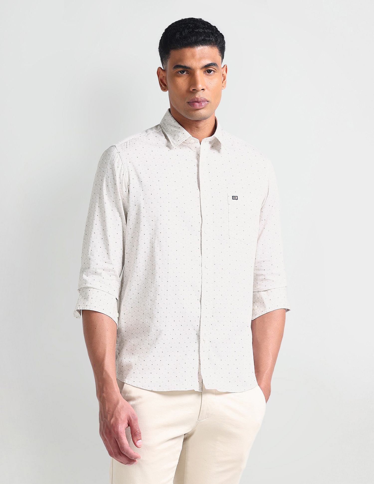 Arrow Sport Geometric Print Manhattan Slim Shirt