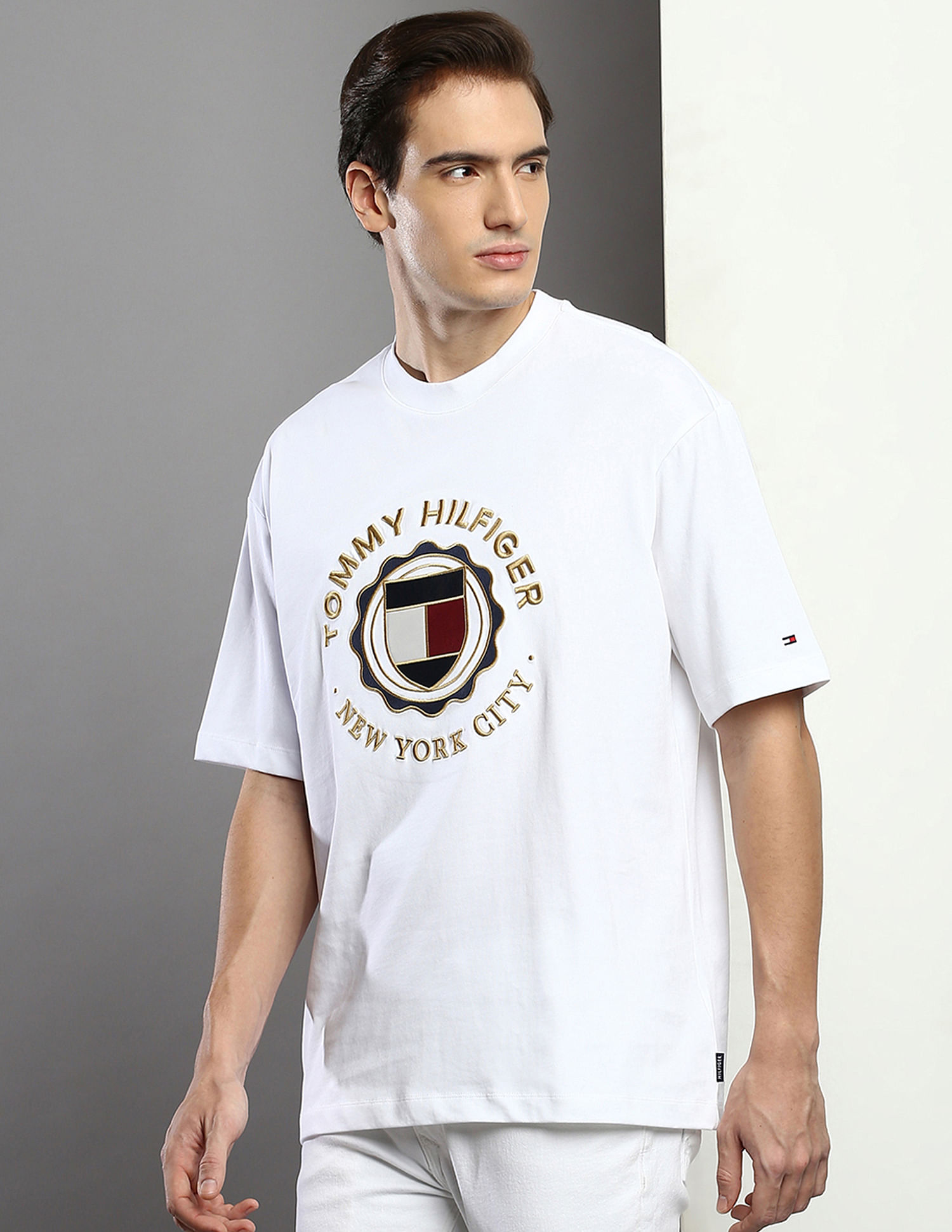 Buy Tommy Hilfiger Icon Roundall Gold Embroidered Logo Regular Fit T-Shirt  - NNNOW.com