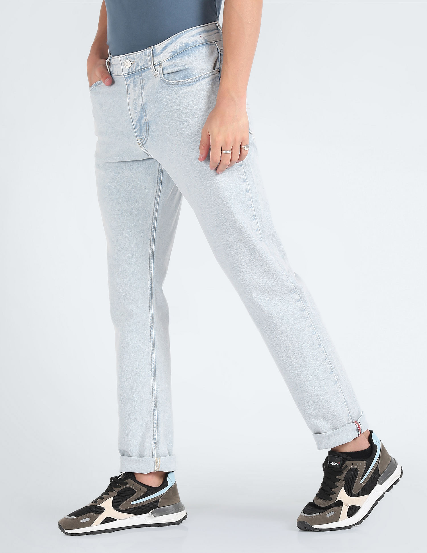Buy Bershka women skinny fit ripped stretchable denim jeans blue Online |  Brands For Less