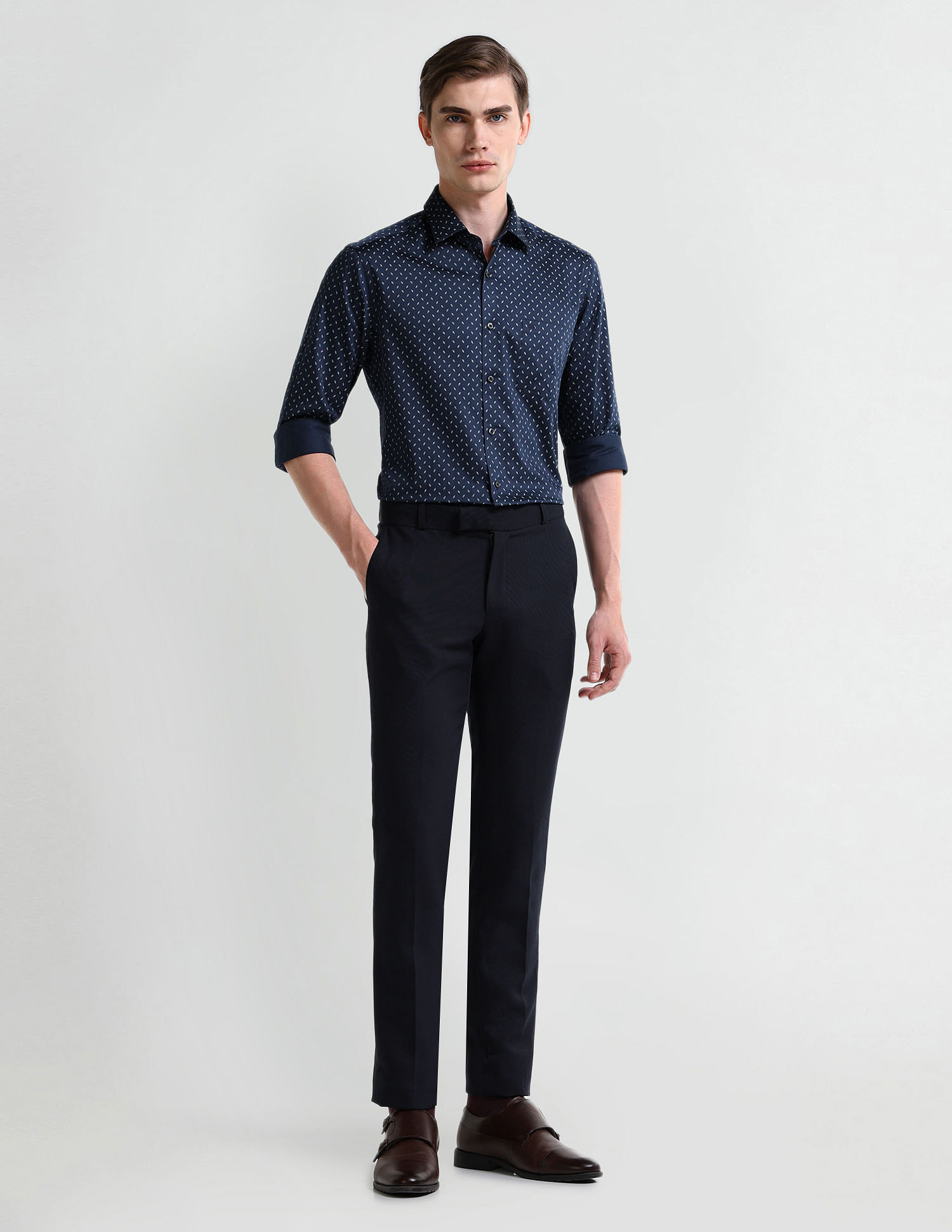 Arrow Manhattan Slim Fit Geometric Print Shirt