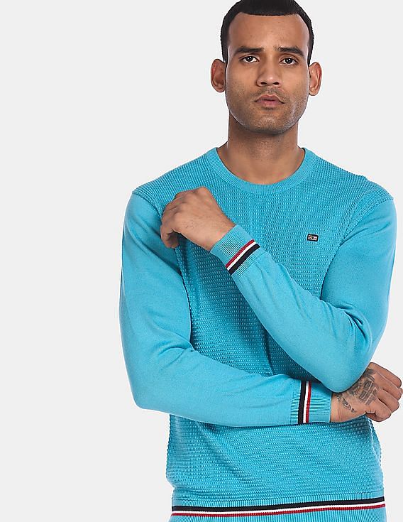 Light blue crew deals neck sweater