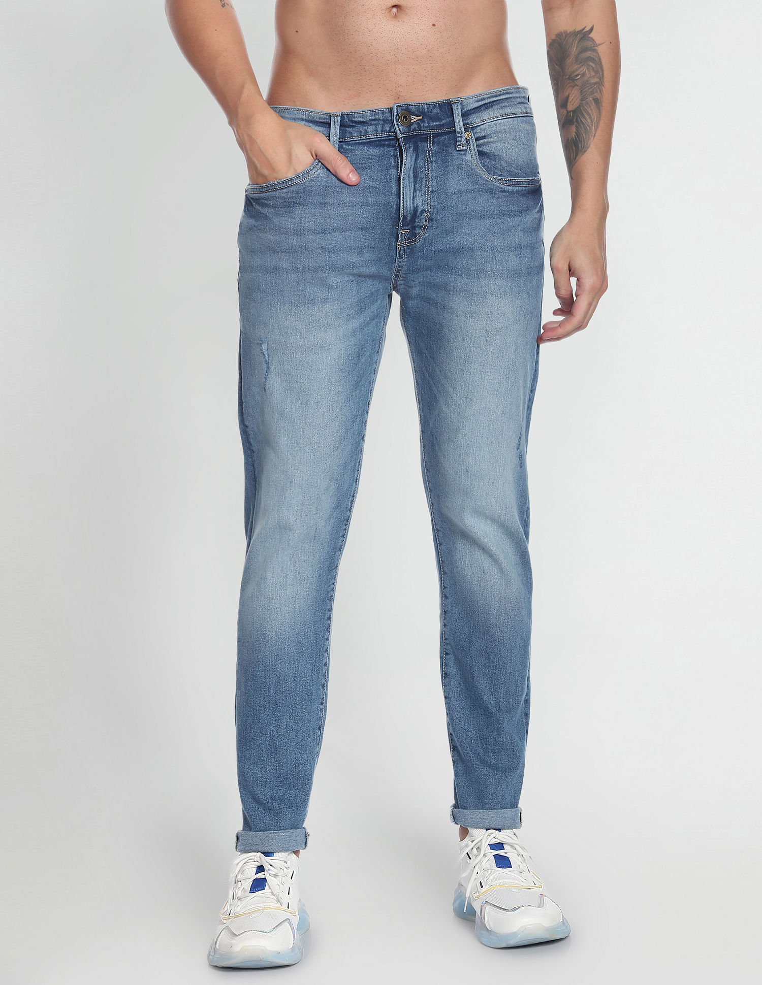 Flying Machine Slash Slim Tapered Fit Lightly Distressed Authentic Signature Jeans