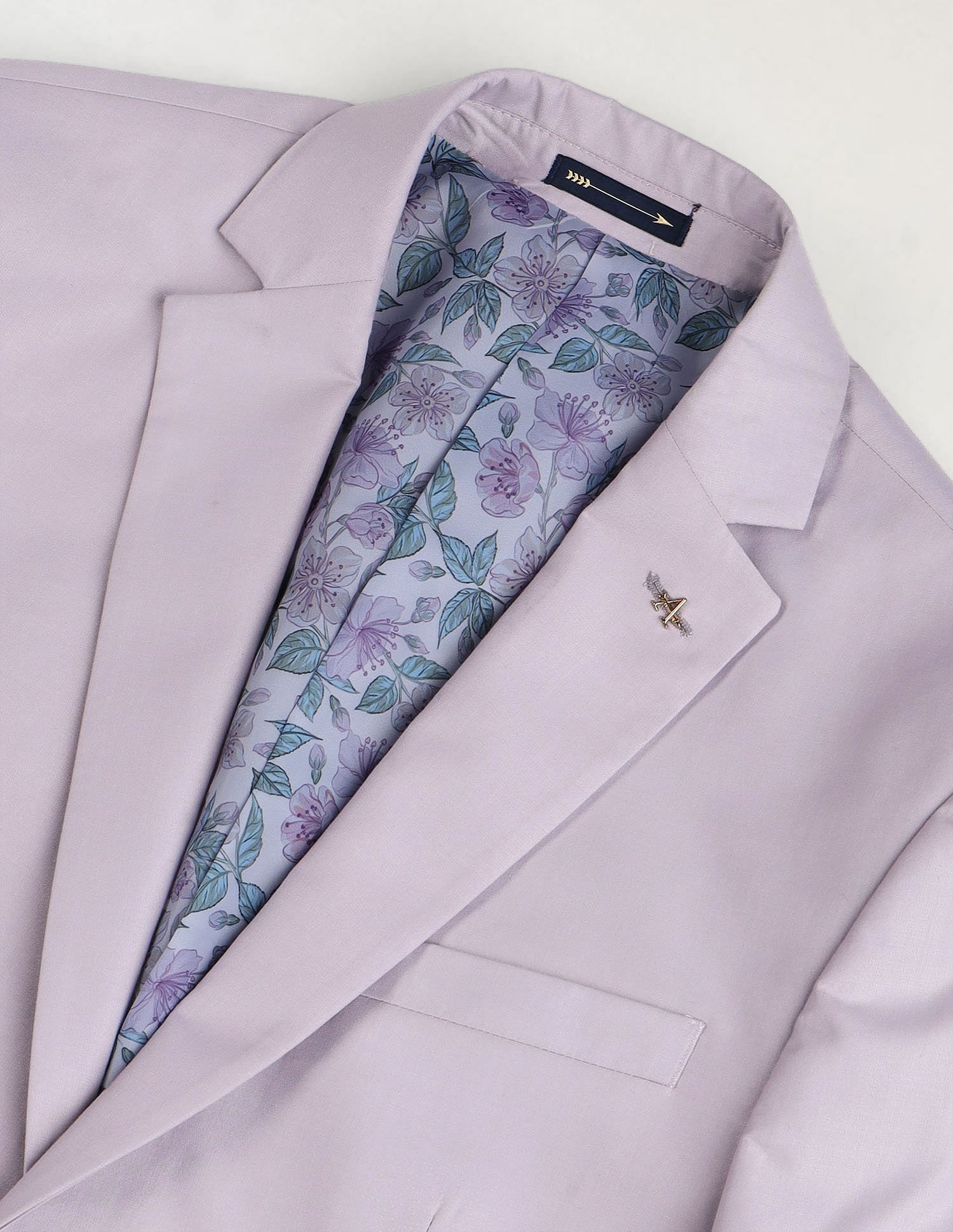 Arrow Tailored Fit Solid Two Piece Suit