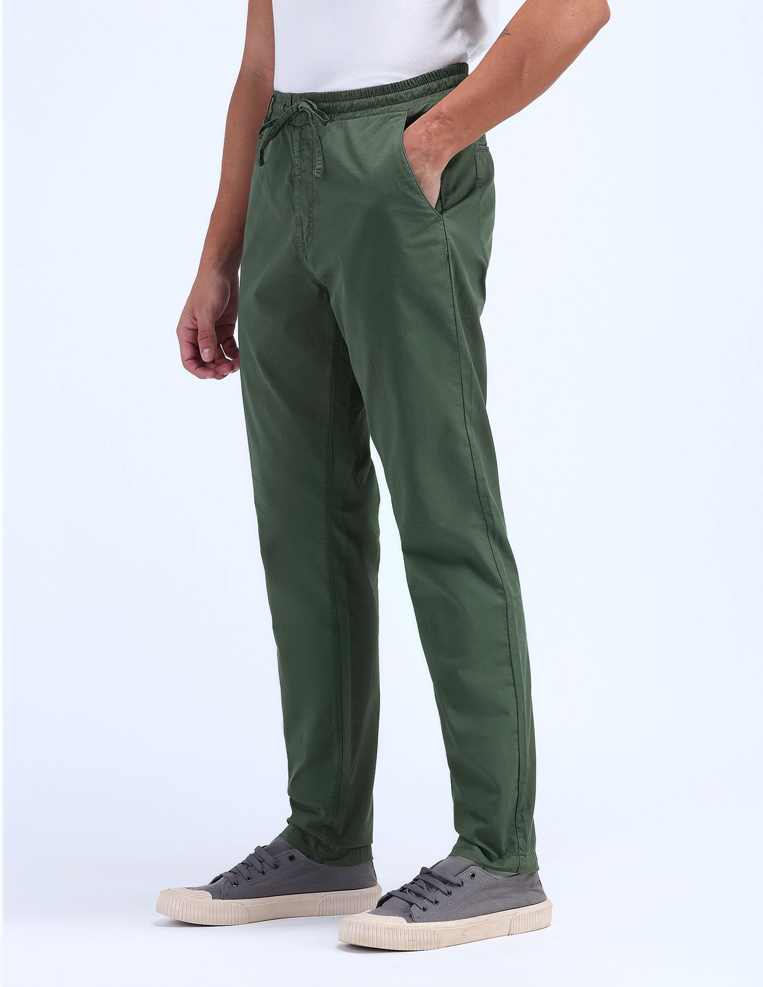 Flying Machine Relaxed Tapered Fit Mid Rise Trousers