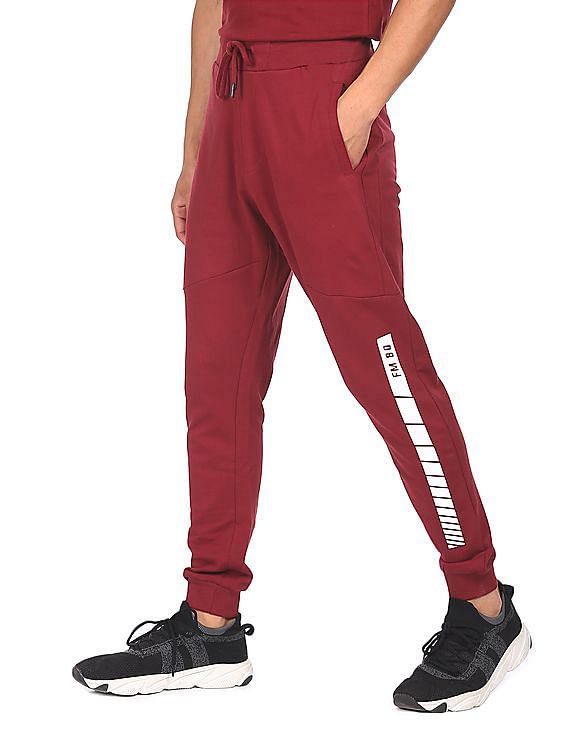 Red Track Pants Minimal Streetwear Outfit by edriancortes  Looks  Modelos Coleções