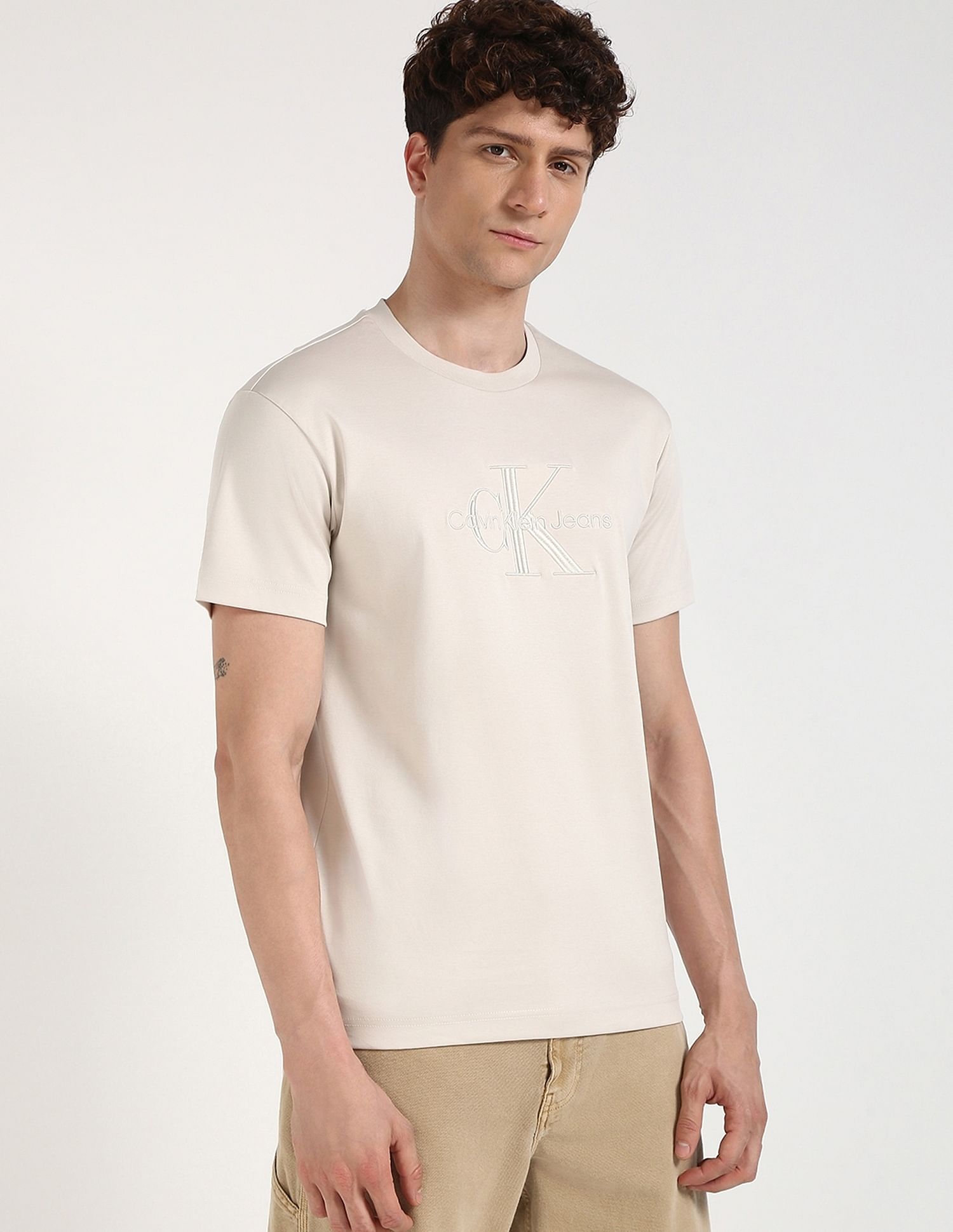 Calvin Klein Jeans Embroidered Logo Regular-Fit Cotton T Shirt