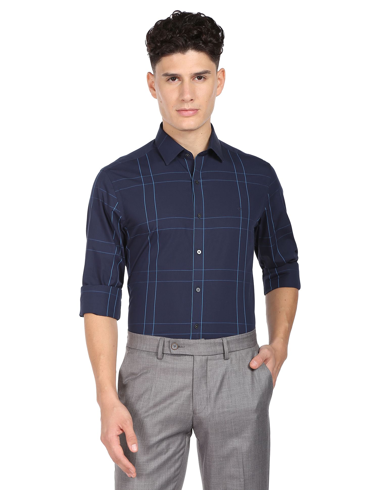 Arrow Outline Check Manhattan Slim Fit Shirt