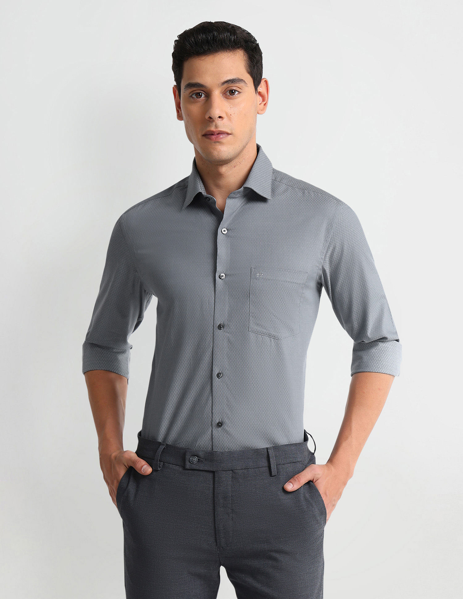 Arrow Geometric Patterned Dobby Slim Shirt