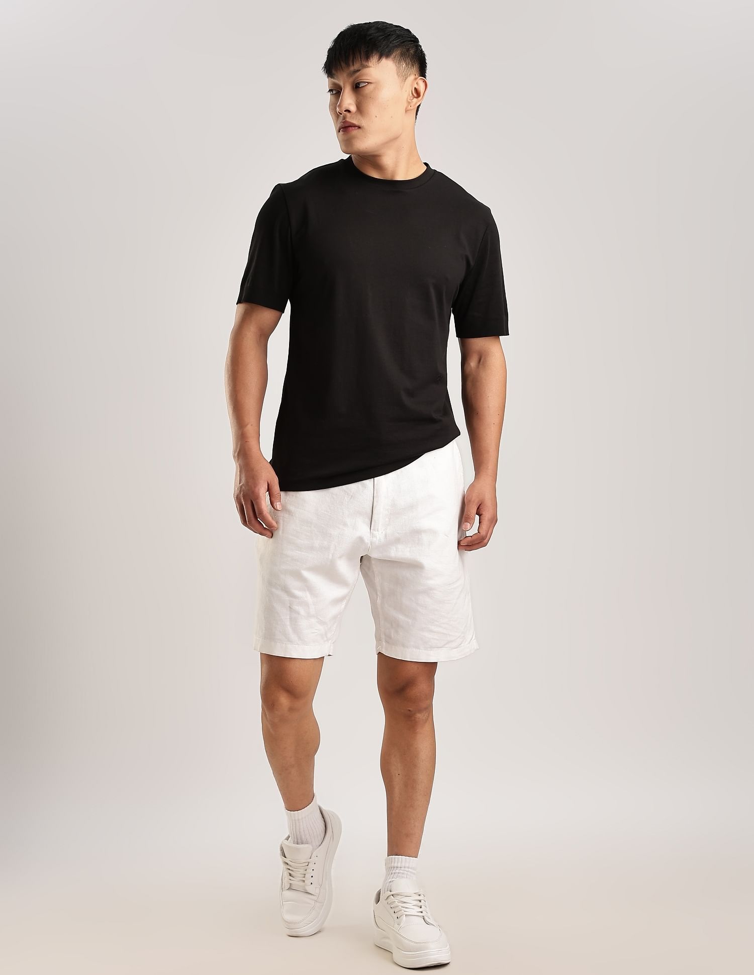 Calvin Klein Solid Regular-Fit Cotton T-Shirt