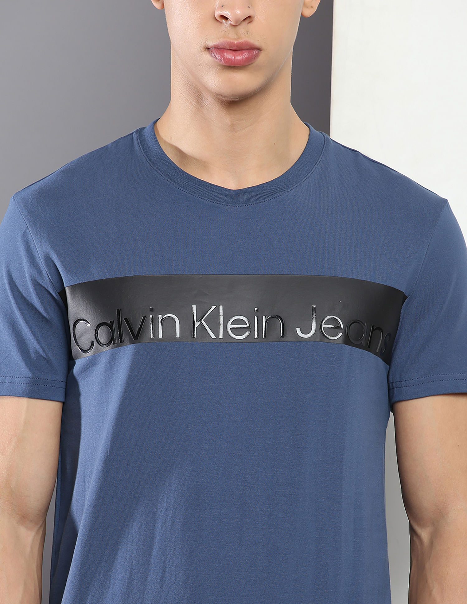 Buy Calvin Klein Jeans Crew Neck Brand Print T-Shirt - NNNOW.com