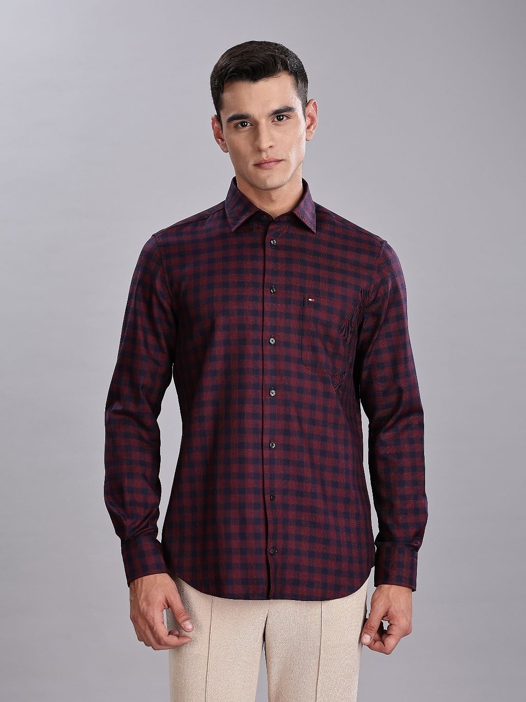 Tommy Hilfiger Checked Regular Fit Plain Woven Shirt