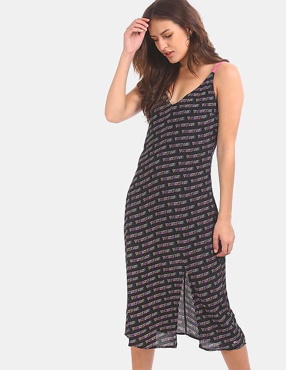 Buy Tommy Hilfiger Women Black Brand Print Slip Dress - NNNOW.com
