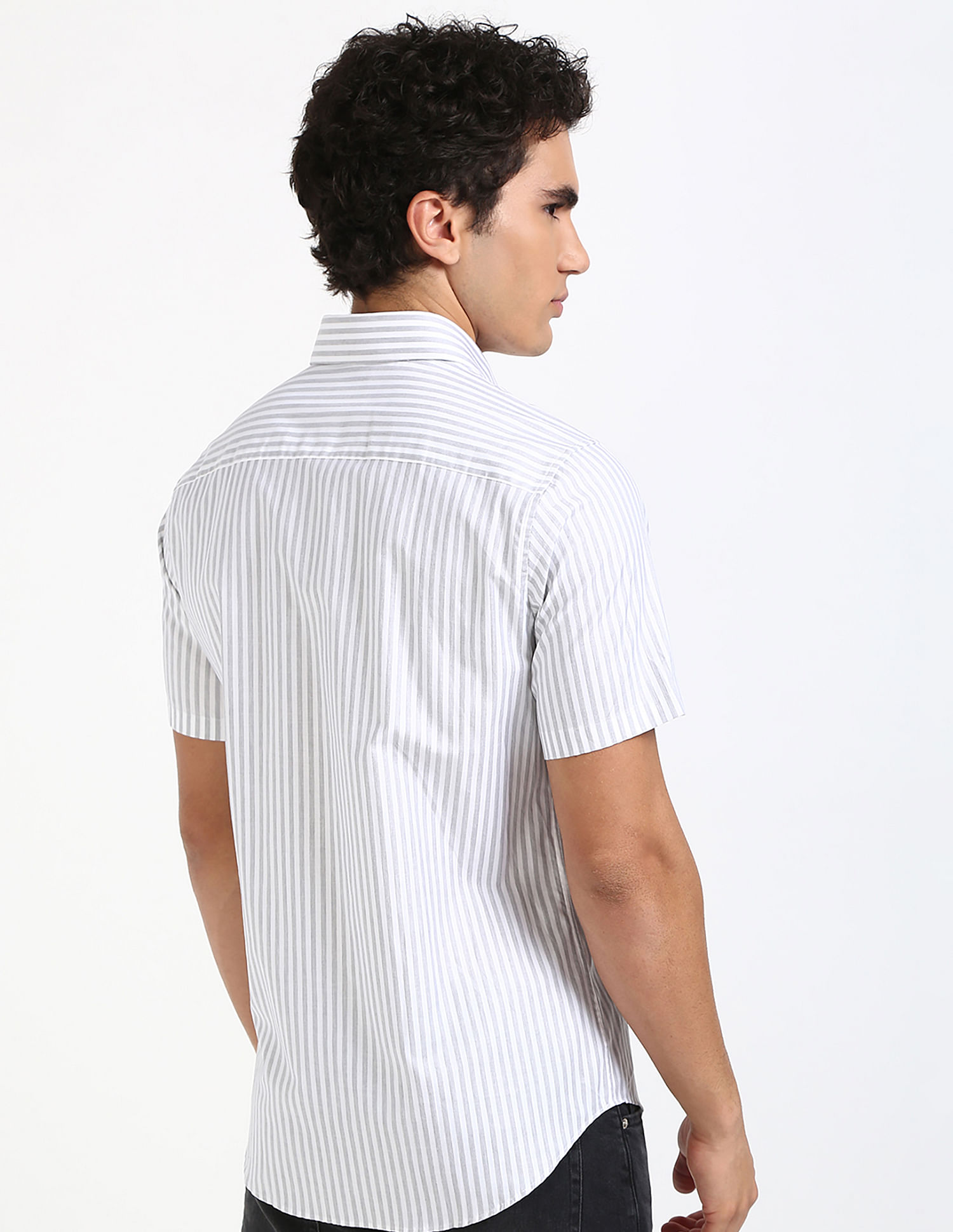 Calvin Klein Jeans Striped Slim-Fit Poplin Woven Shirt