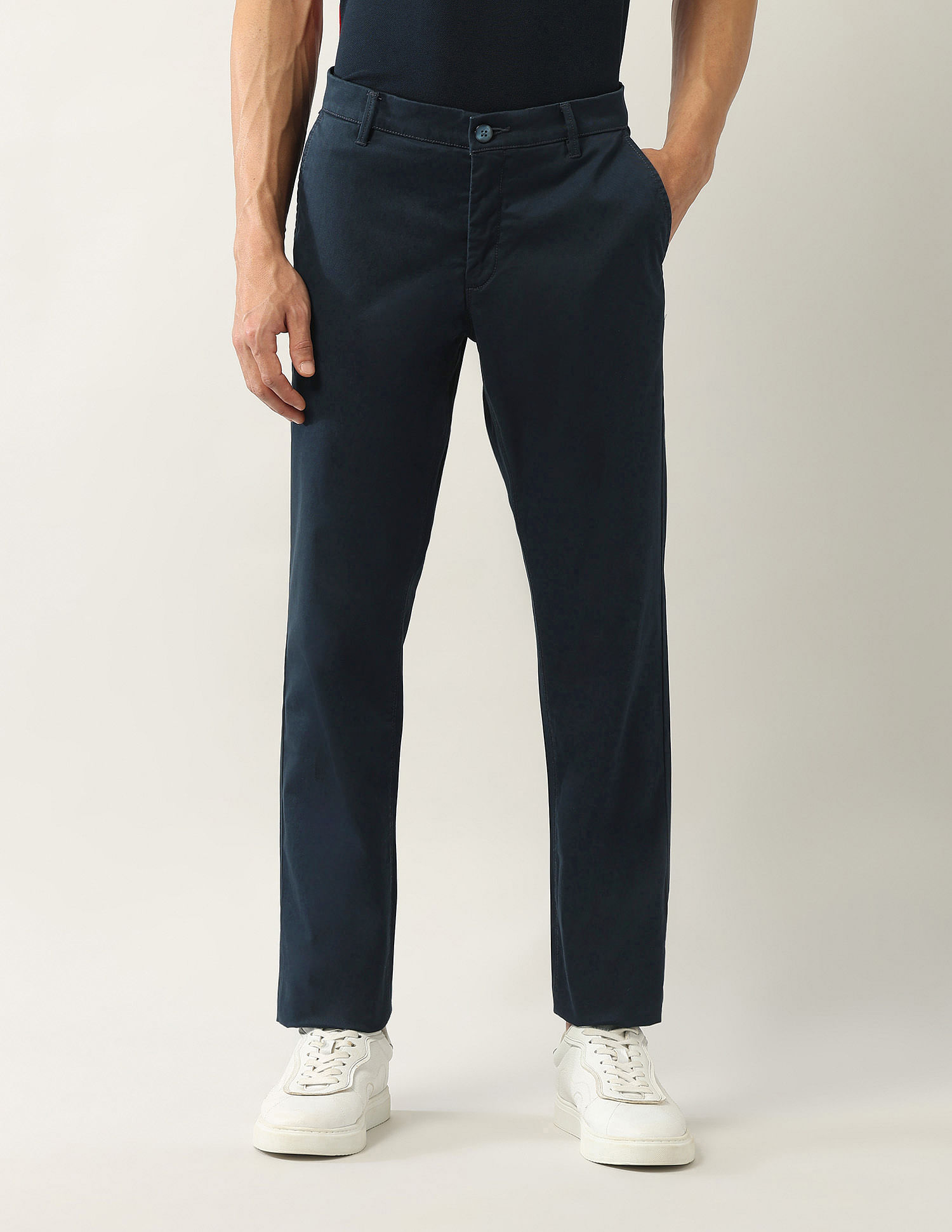 Arrow Sport Regular Fit Solid Mid Rise Trousers
