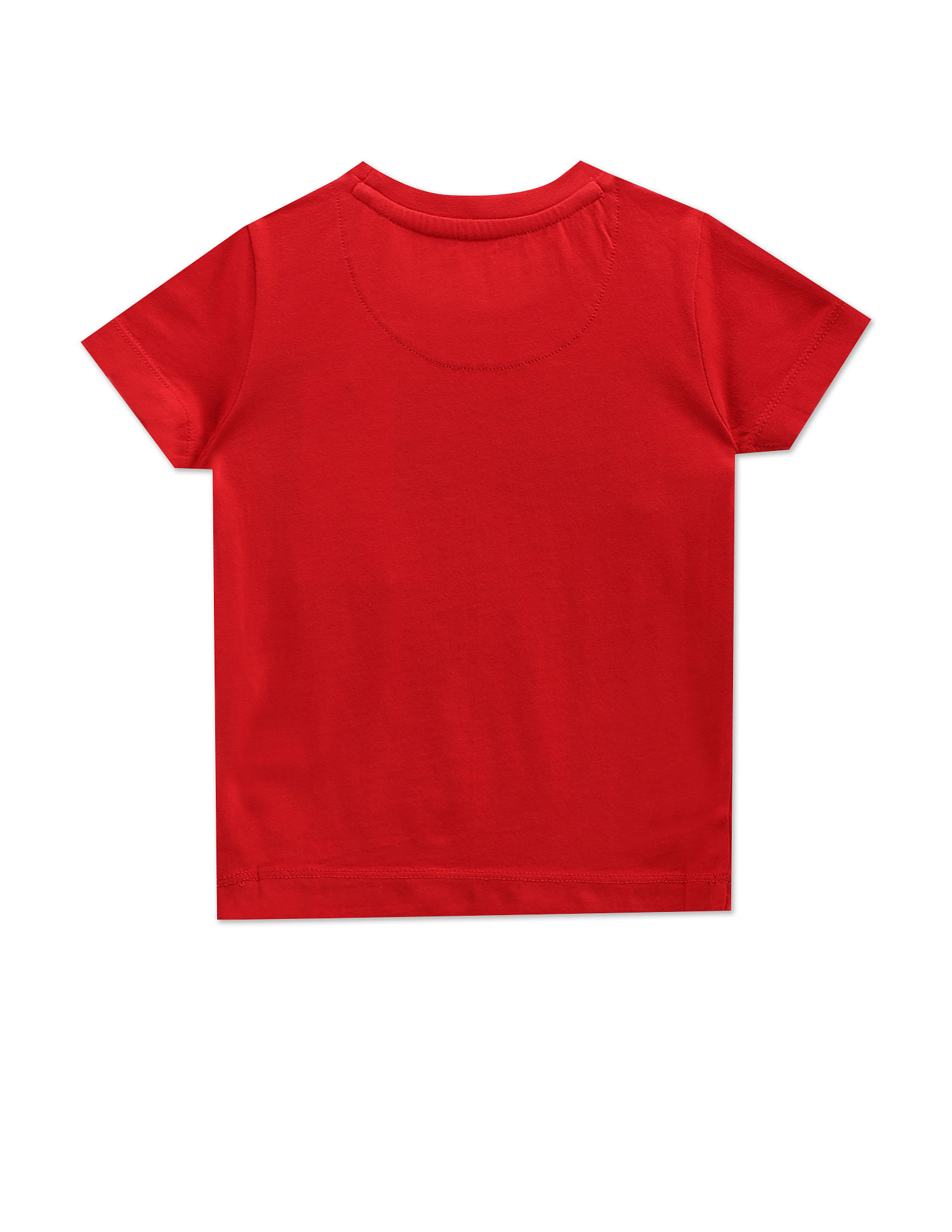 boys red tshirt