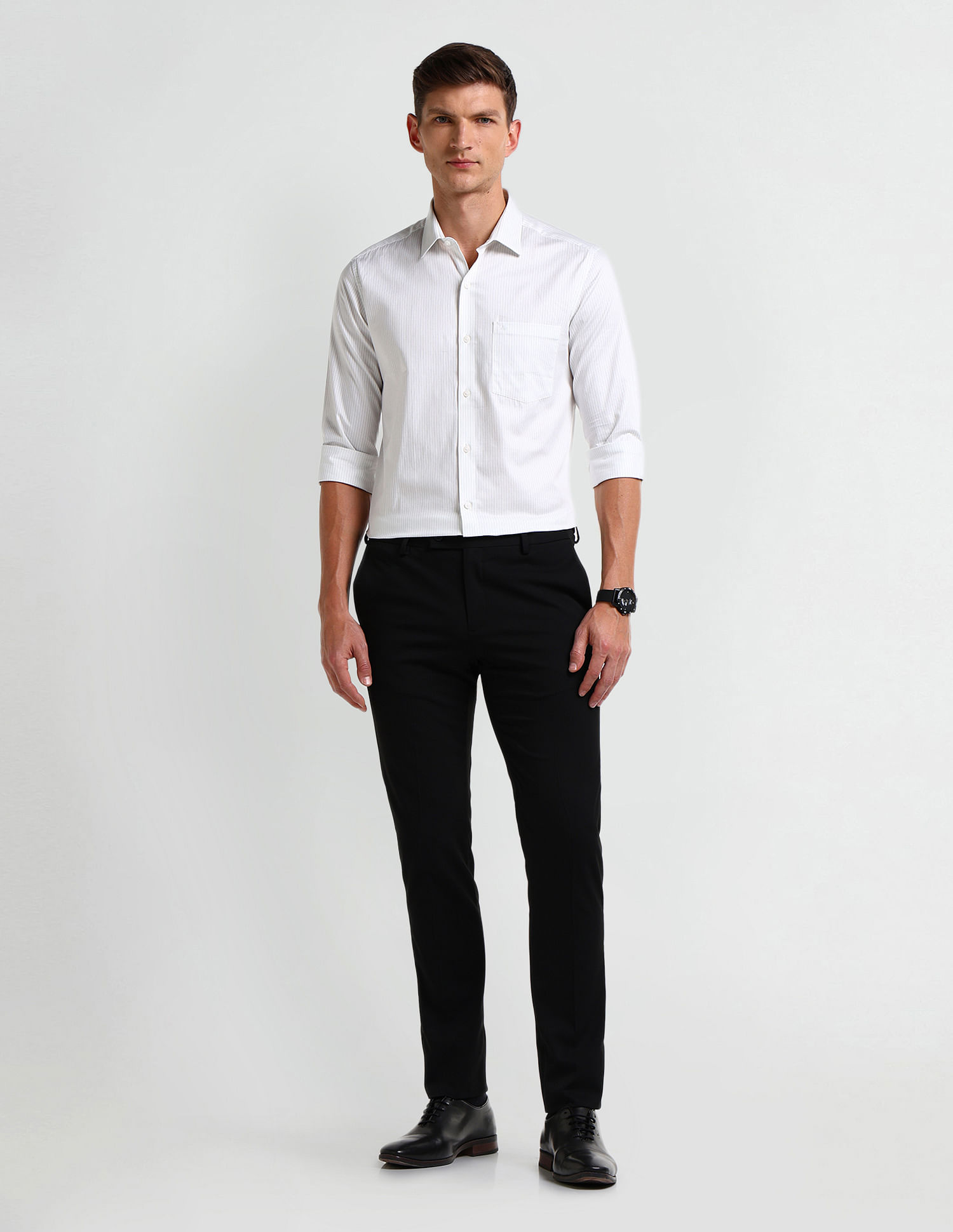 Arrow Manhattan Slim Pinstriped Shirt