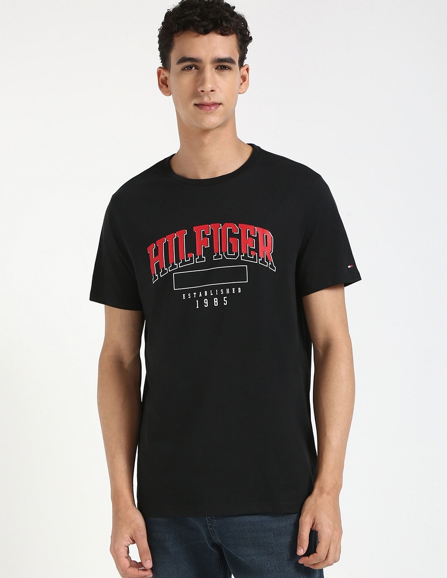 Tommy Hilfiger Logo Regular-Fit Cotton T-Shirt