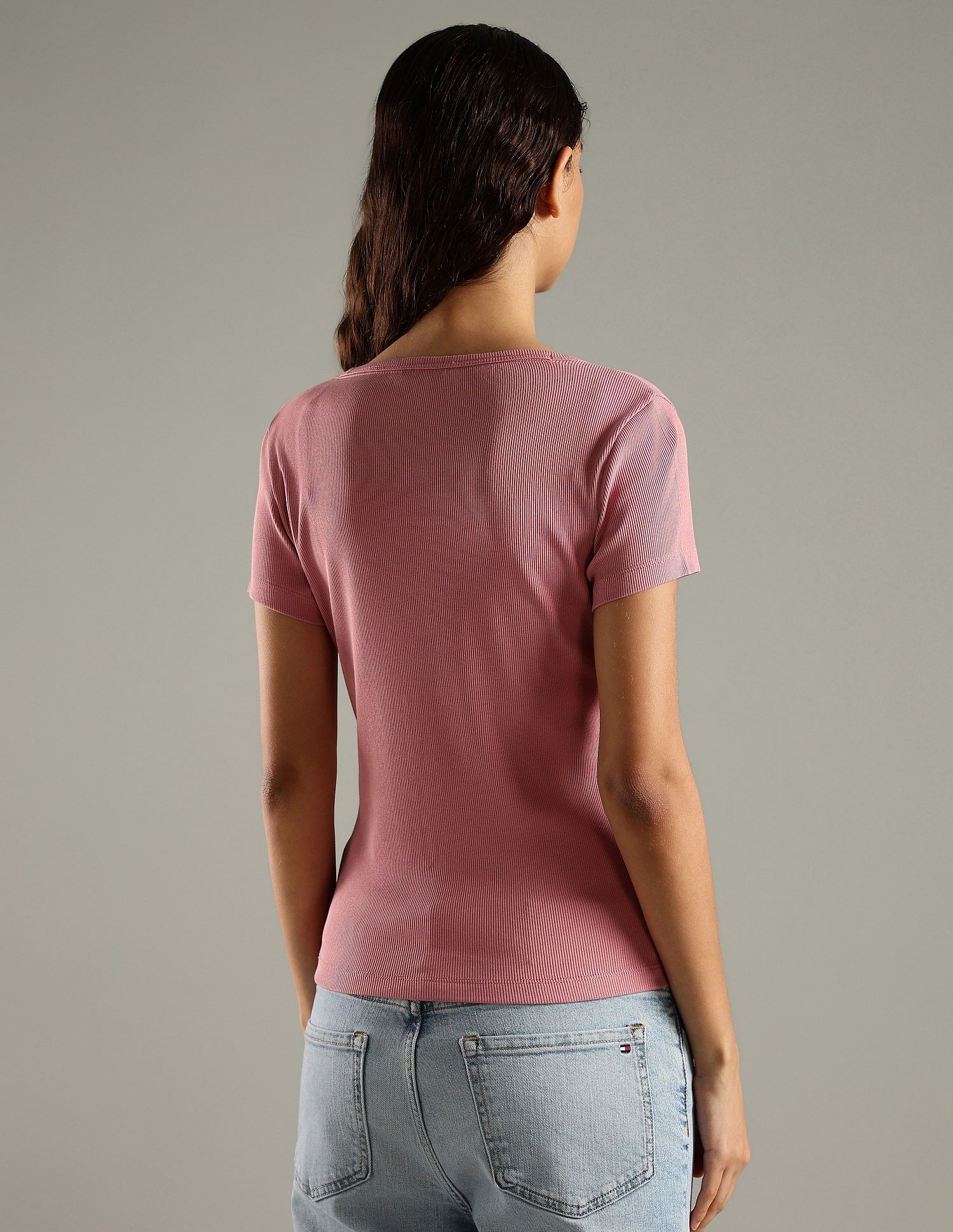 Tommy Hilfiger Solid Slim Fit Cotton T-Shirt