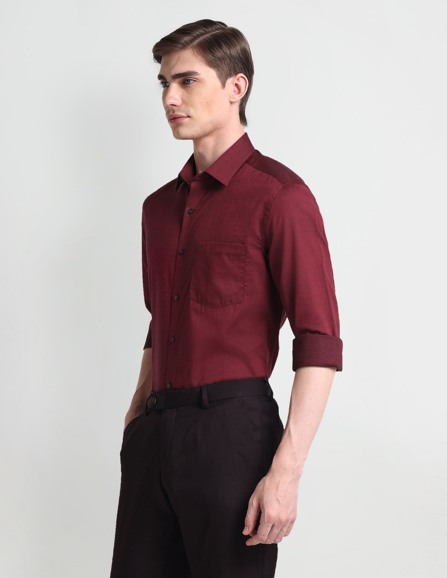 Arrow Manhattan Slim Fit Cotton Shirt