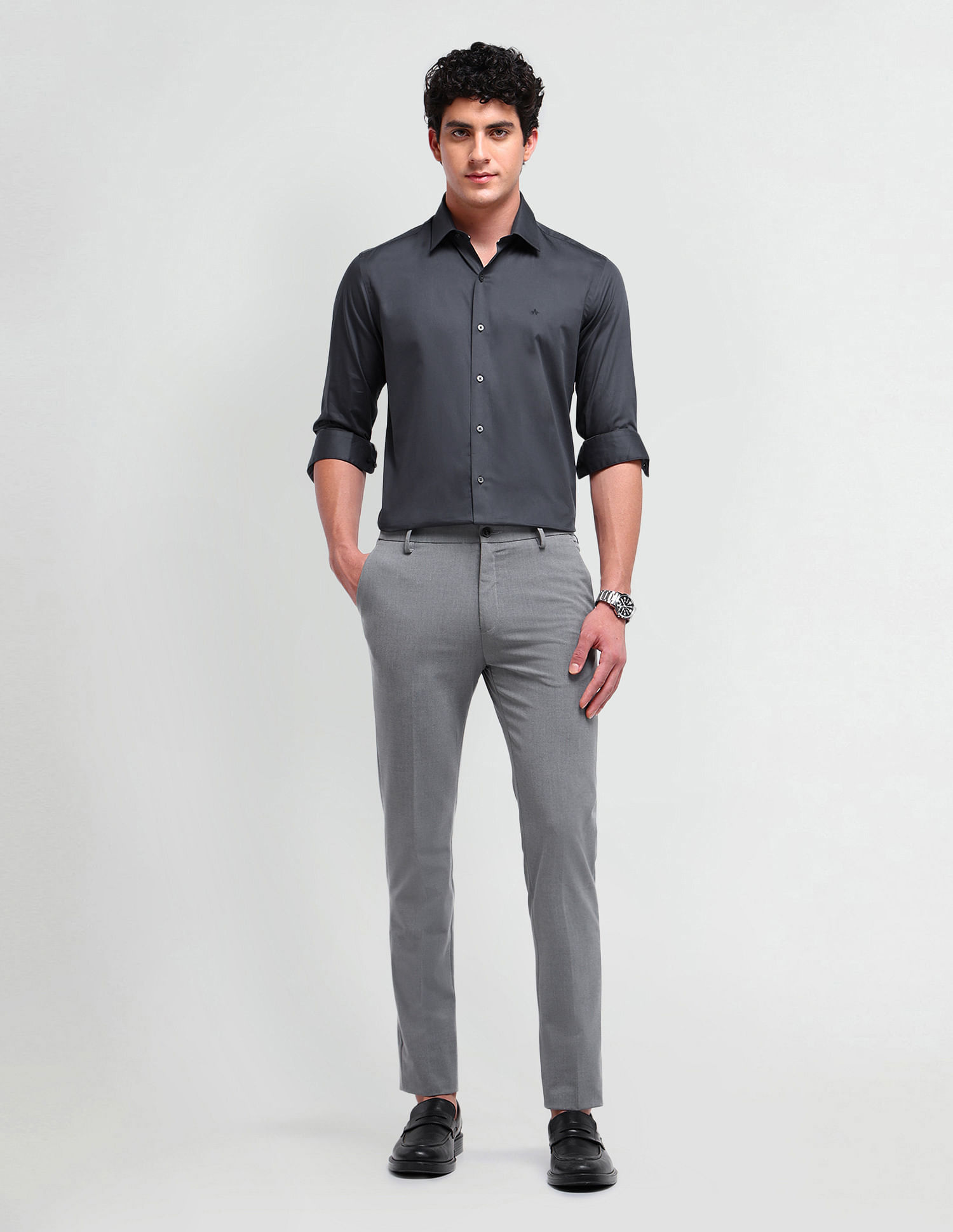 Arrow Newyork Manhattan Slim Fit Solid Shirt