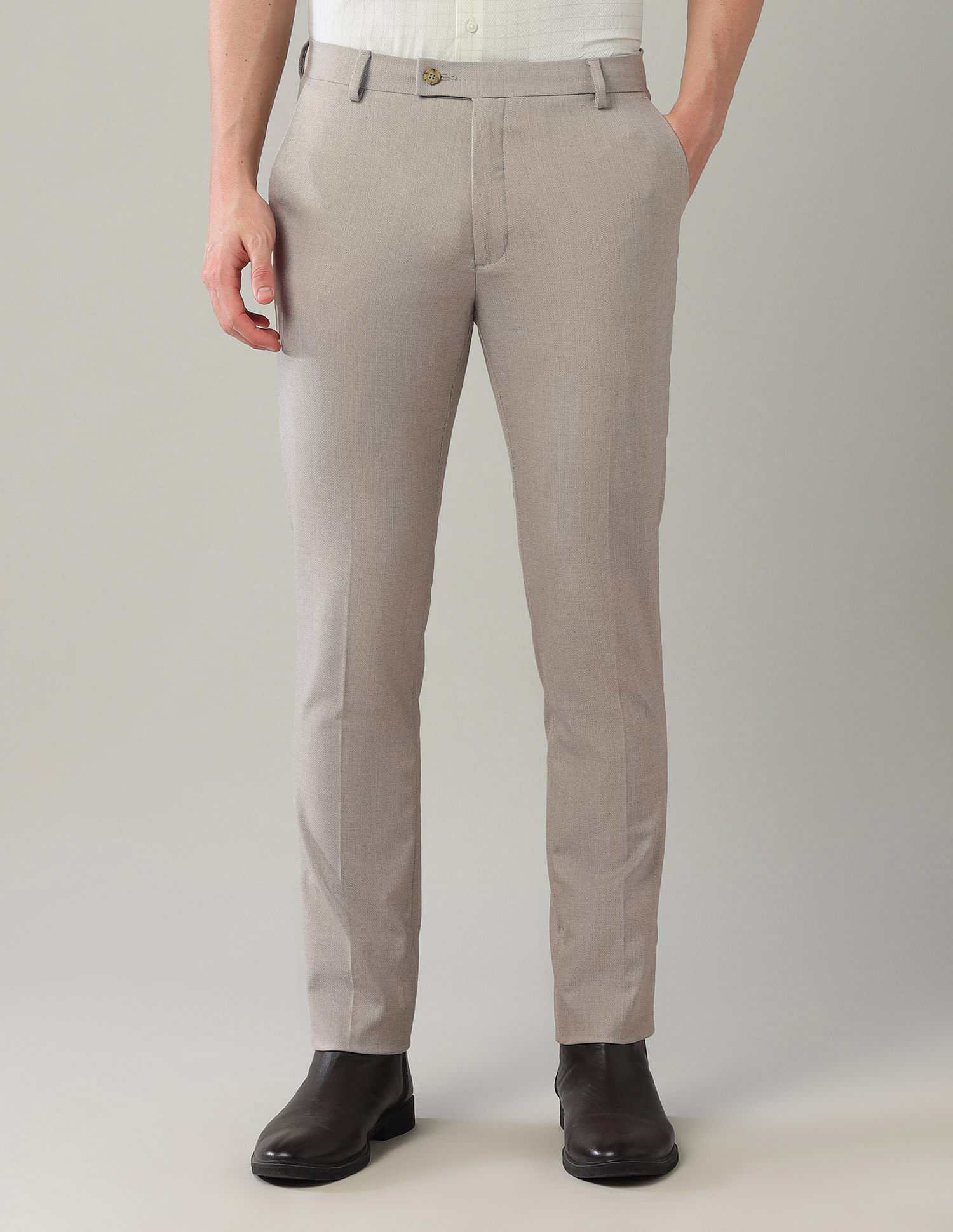 Arrow AutoFlex Slim Fit Mid Rise Trousers