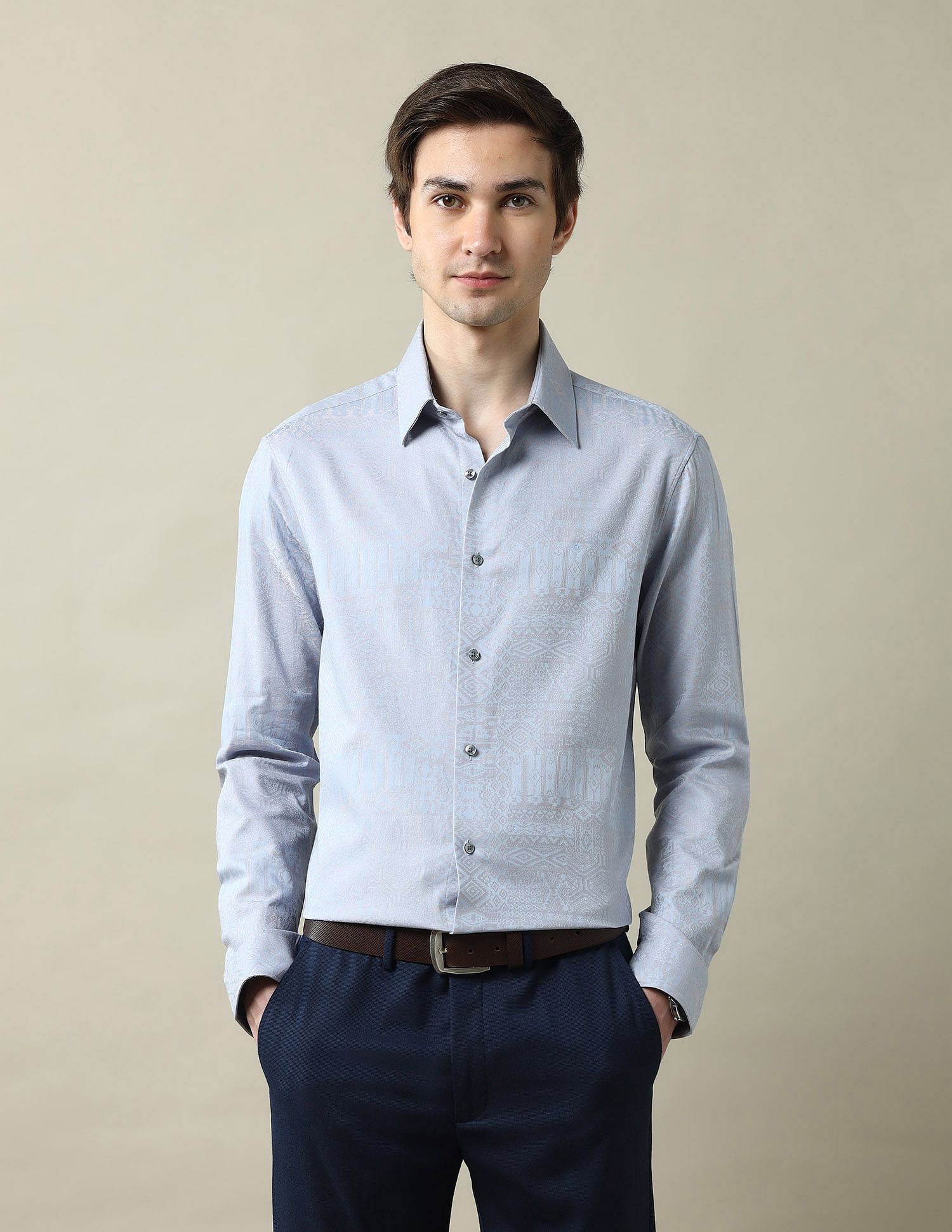 Arrow Tailored Fit Jacquard 1851 Shirt