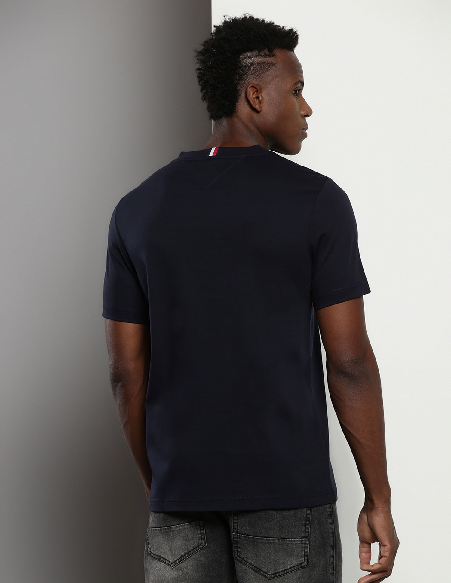 Tommy Hilfiger Sustainable Embroidered Laurel T-Shirt