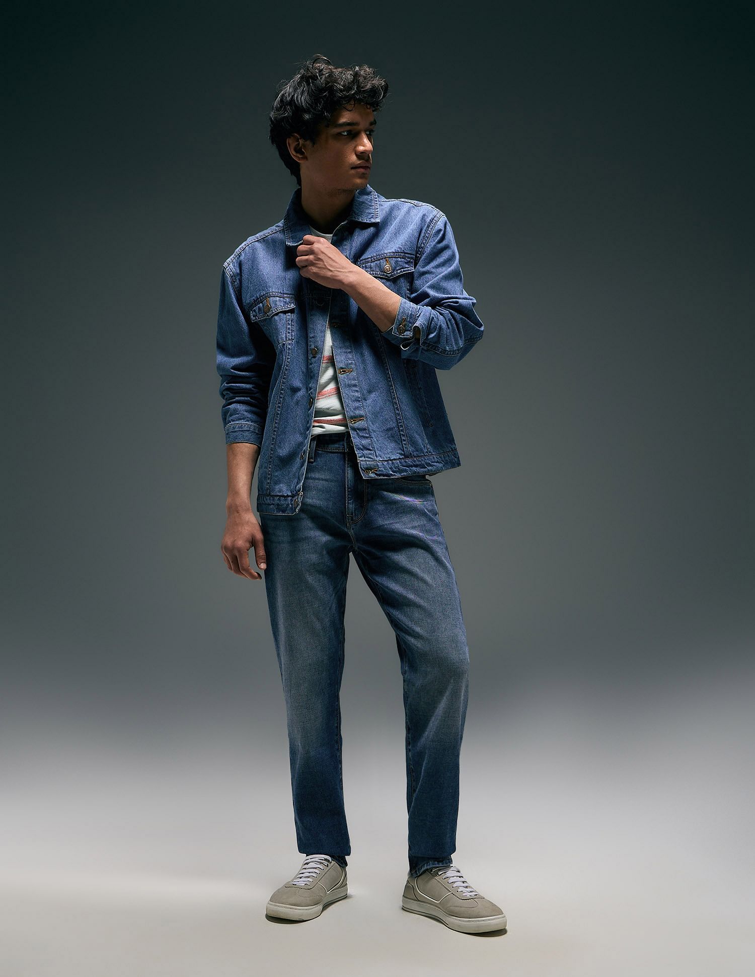 Flying Machine Slash Slim Tapered Fit Washed Jeans