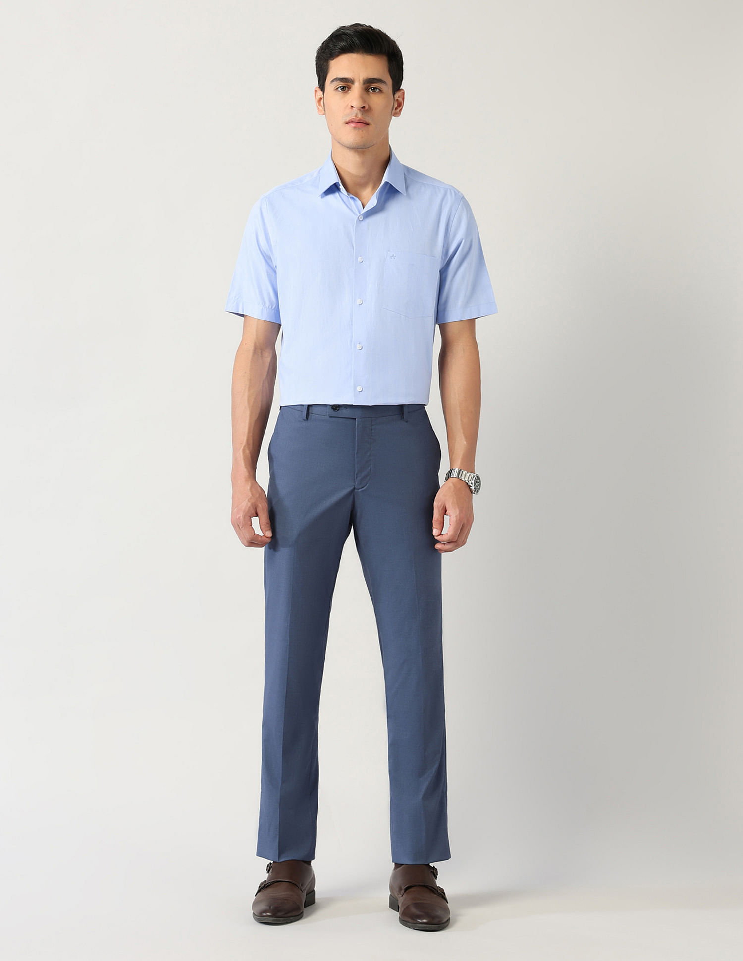 Arrow Liberty Classic Fit Textured Pure Cotton Shirt