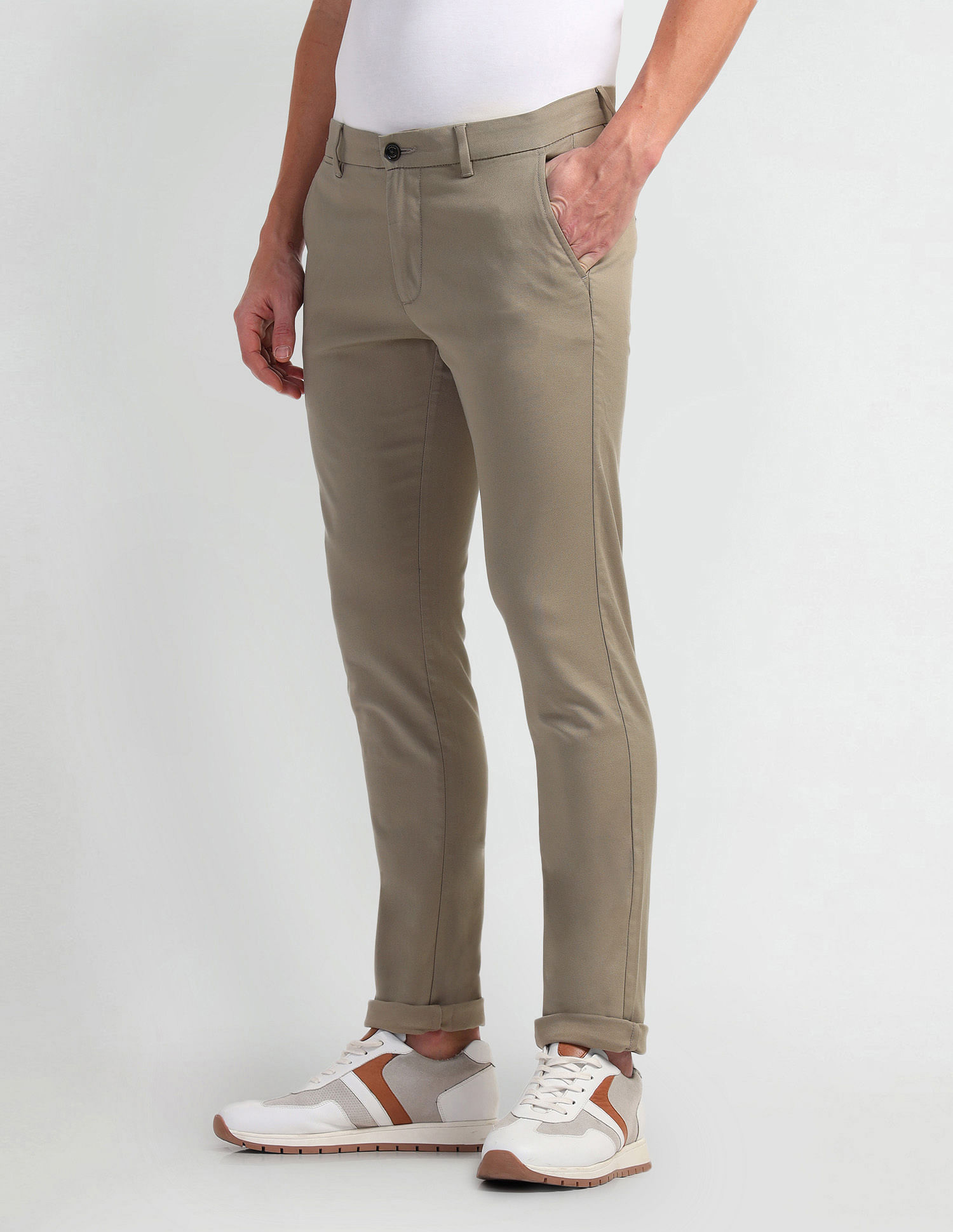 Men Straight legged cotton Cargo Jeans (olive green) in Bellary at best  price by Arrow Exclusive Store - Justdial