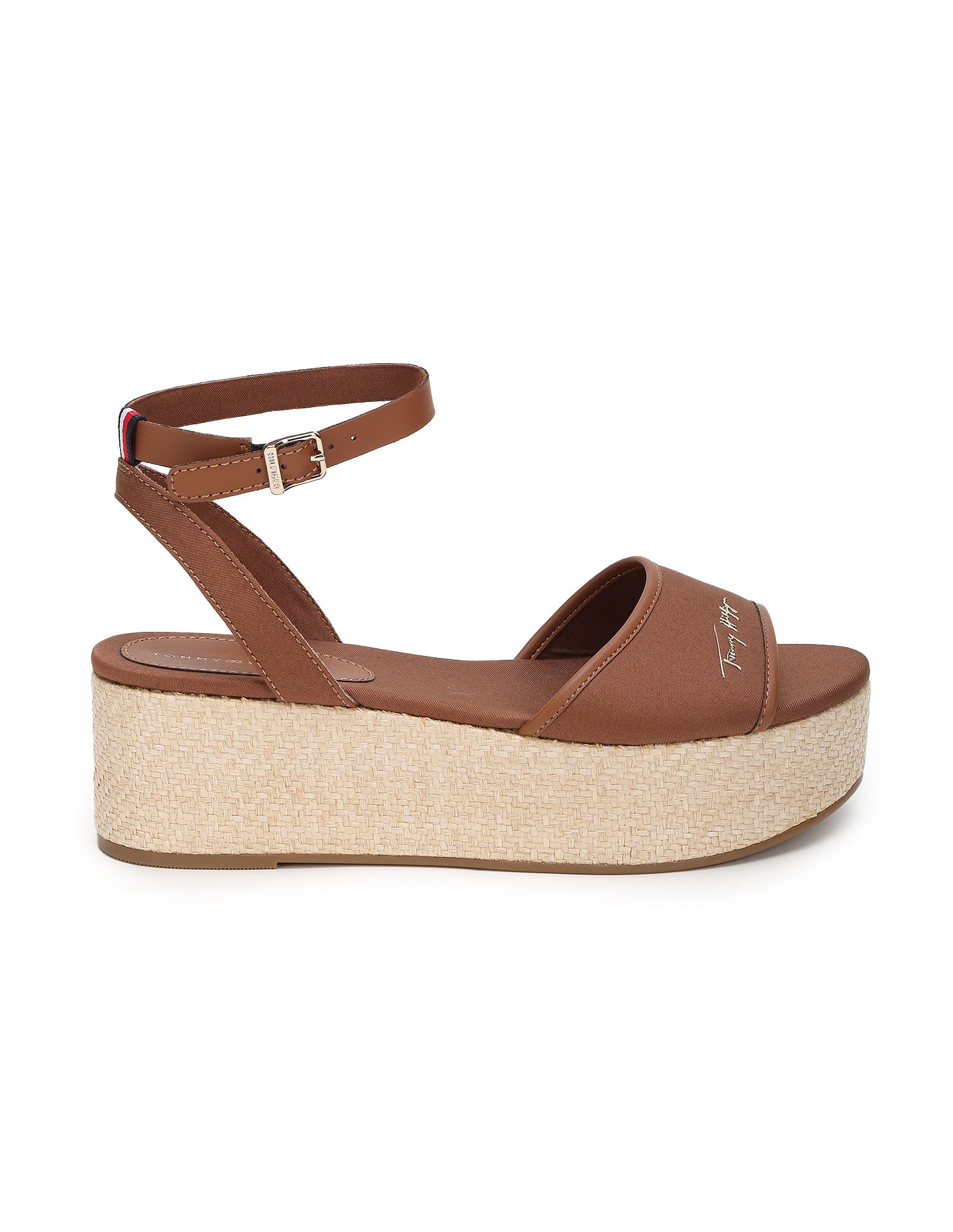 Tommy hilfiger chunky online sandals