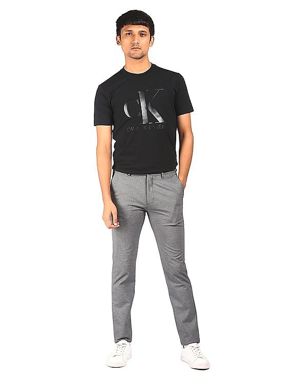 Calvin Klein Men Black Slim Fit Crew Neck T-Shirt