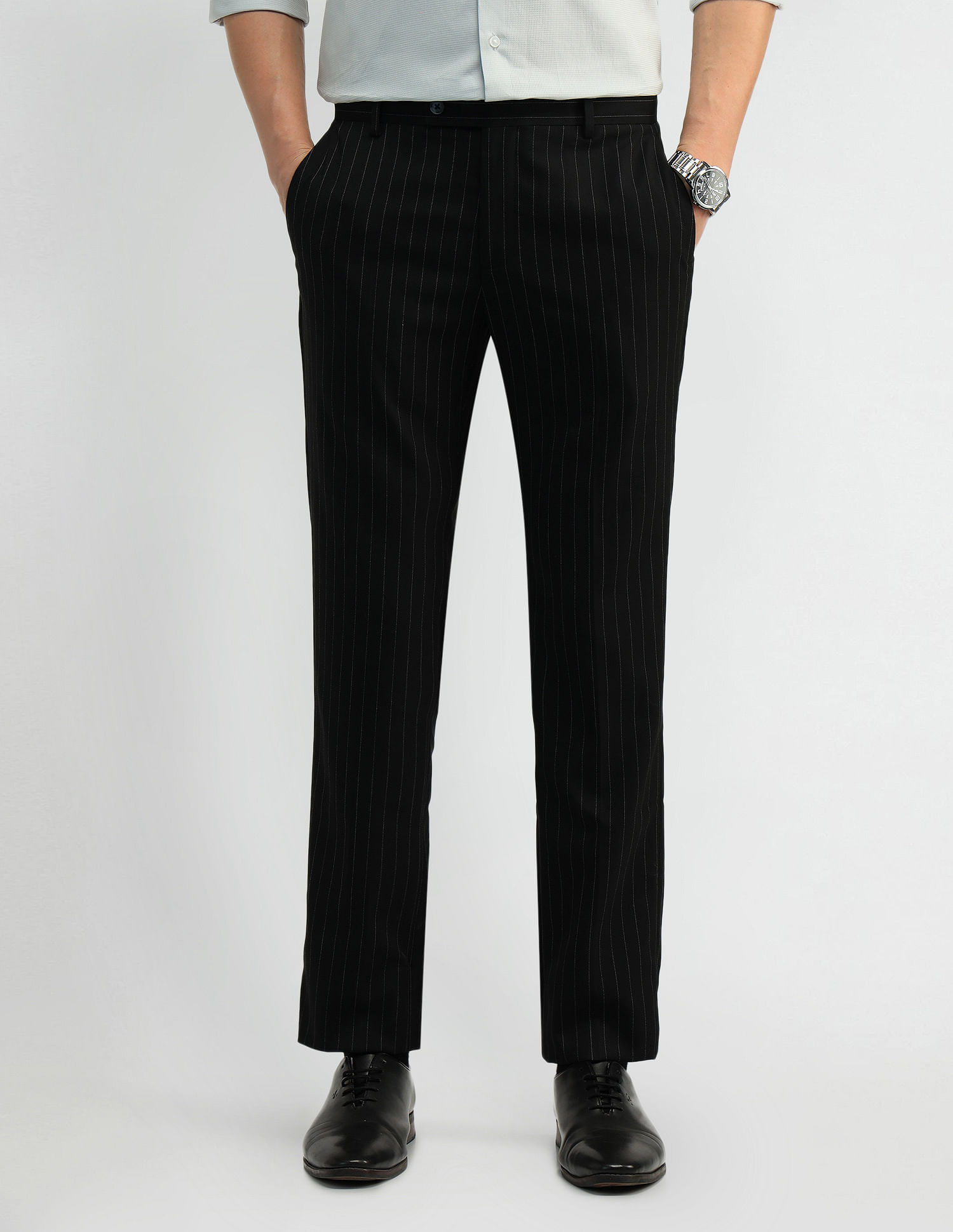 Arrow Mid Rise Tapered Fit Trousers