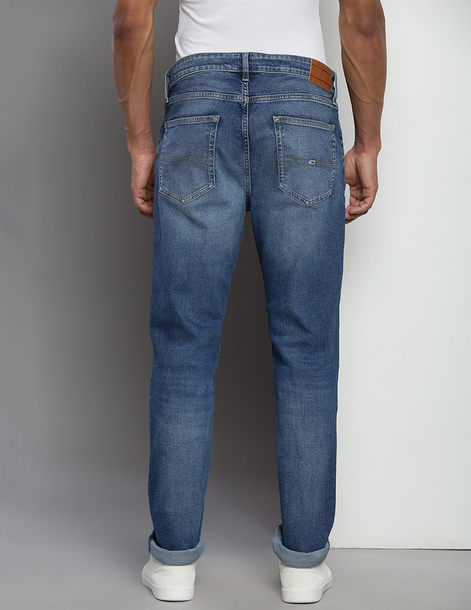 Tommy Hilfiger Ryan Straight Fit Stone Wash Jeans