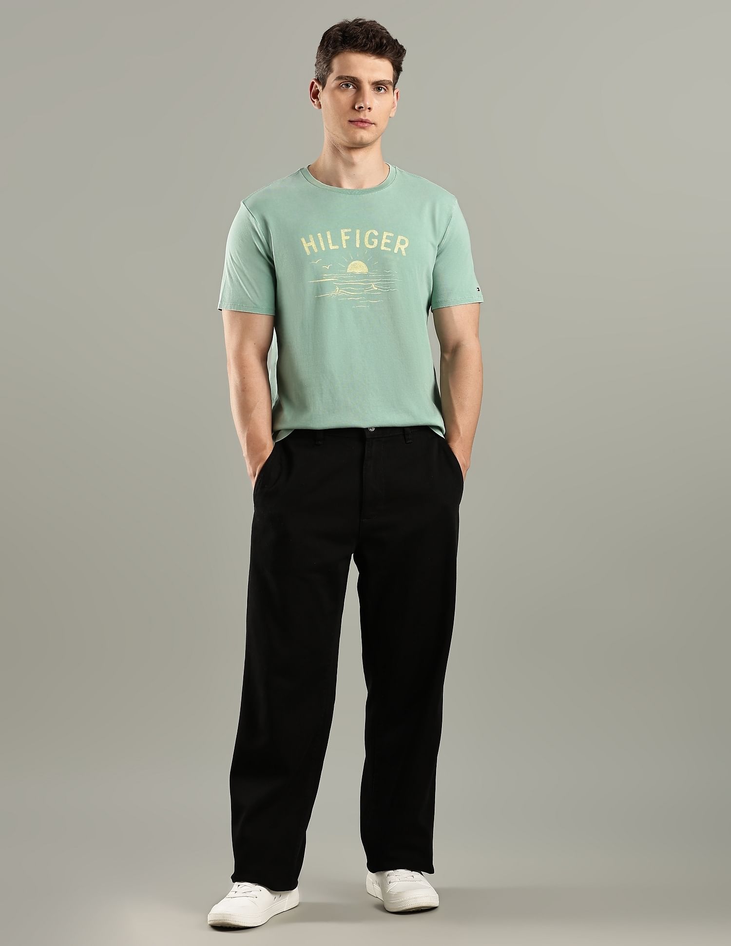 Tommy Hilfiger Logo Regular-Fit Cotton T-Shirt