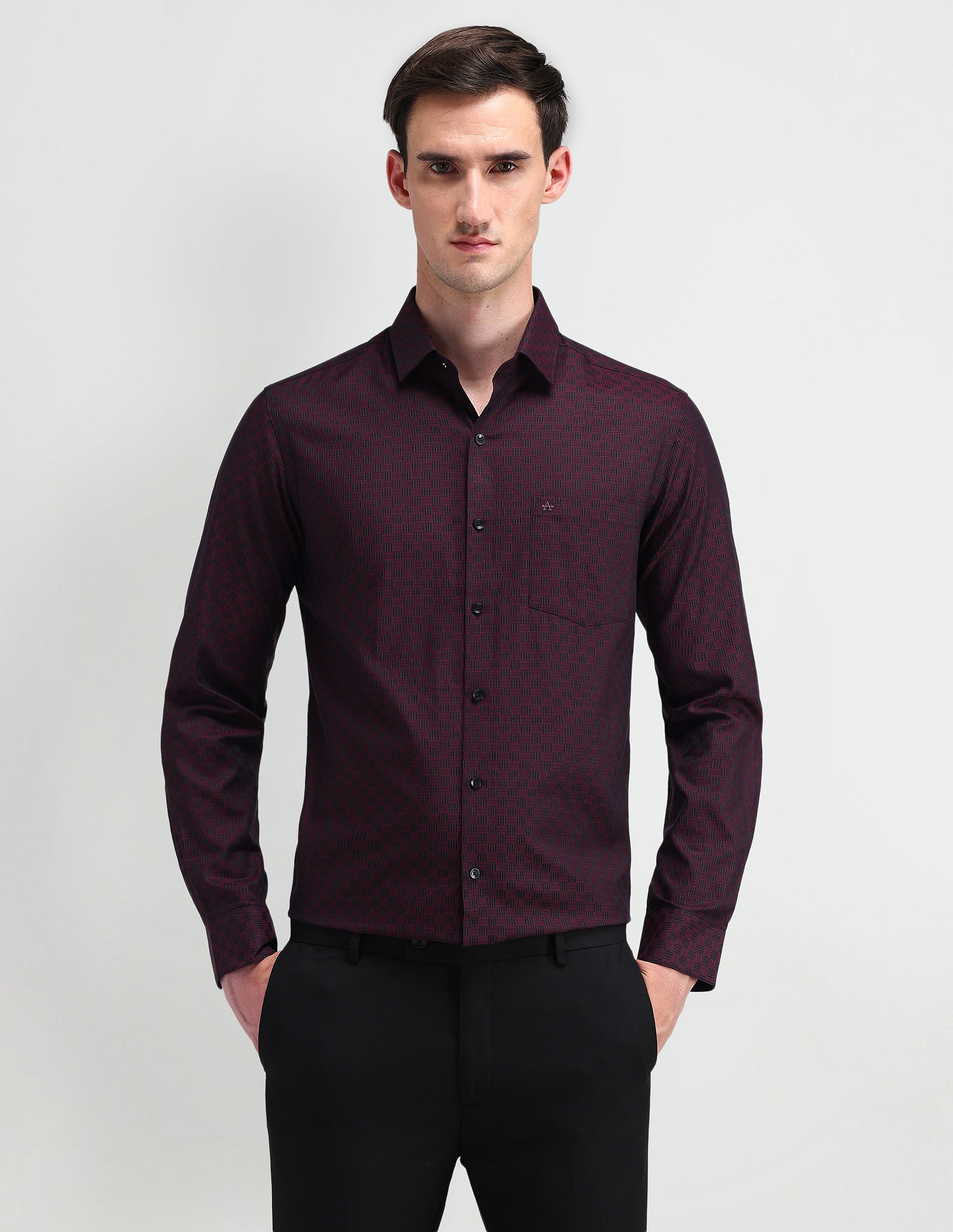 Arrow Manhattan Slim Fit Textured Shirt