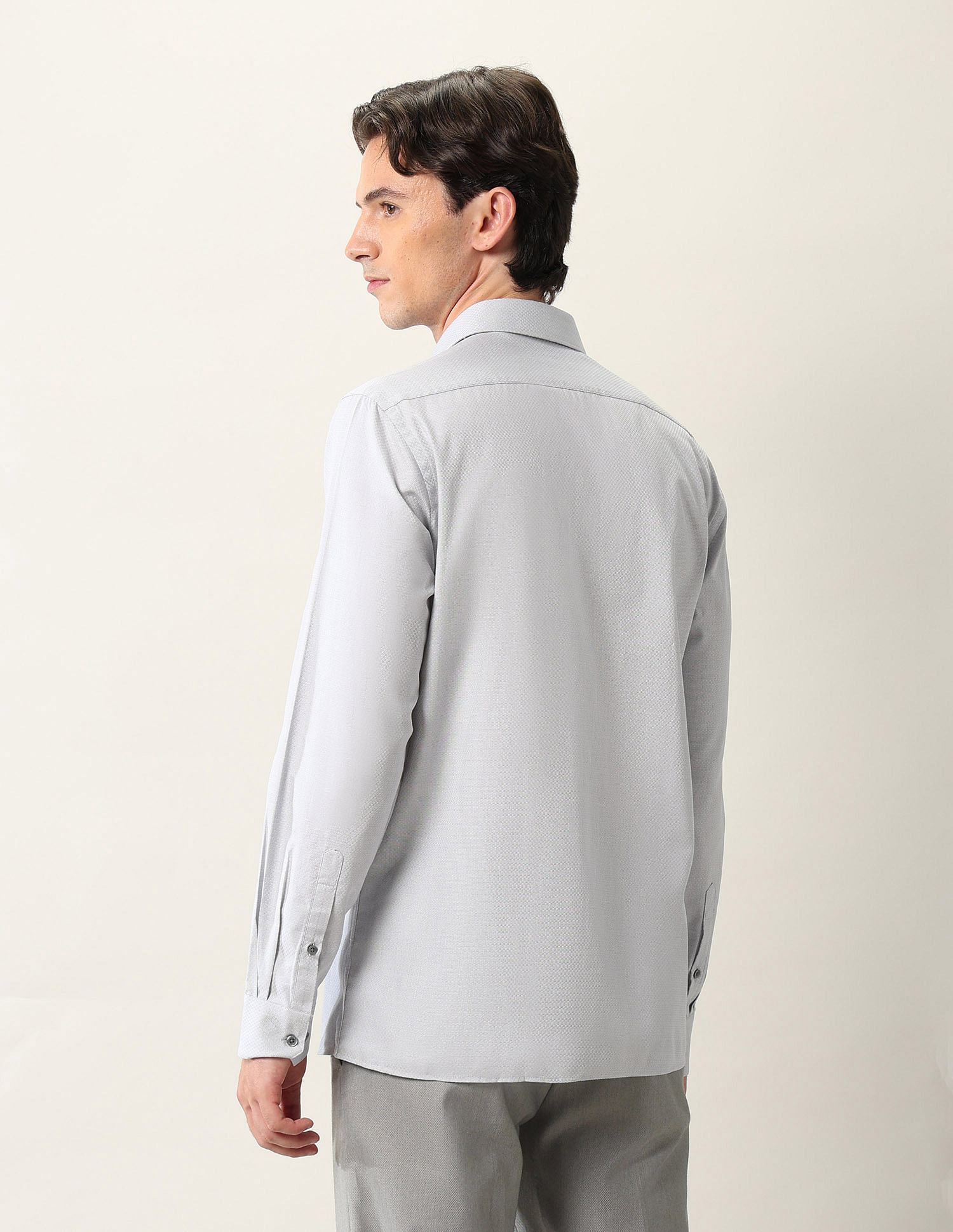 Arrow Manhattan Slim Fit Pure Cotton Ceremonial Shirt