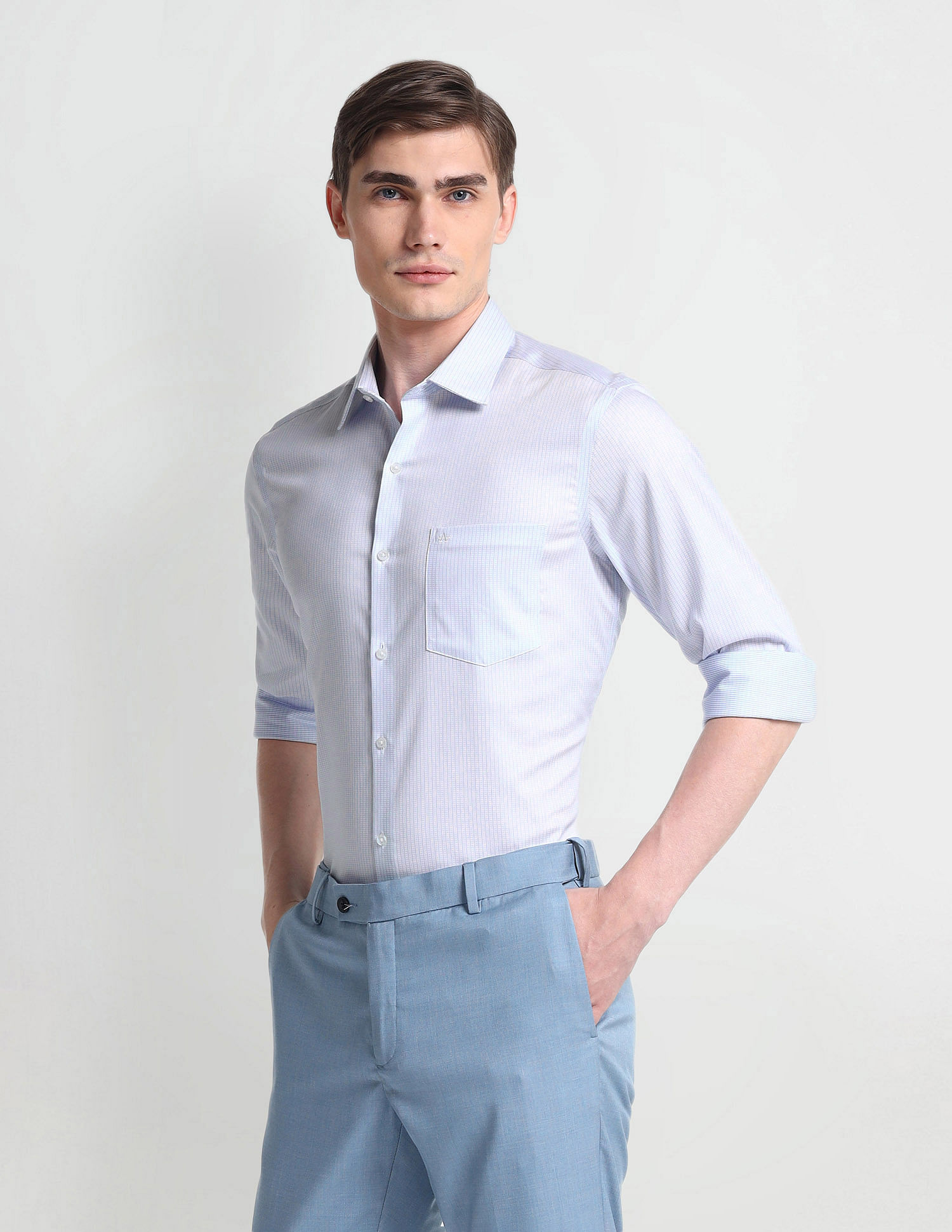 Arrow Manhattan Slim Fit Auto Press Shirt