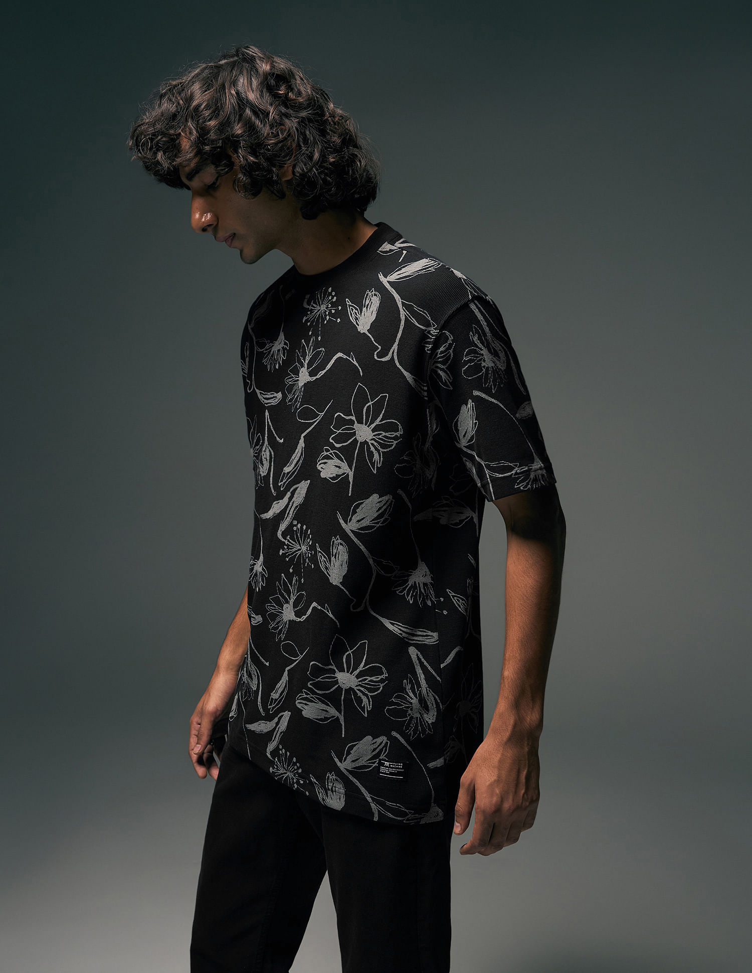 Flying Machine Floral Printed Relaxed Fit T-Shirt