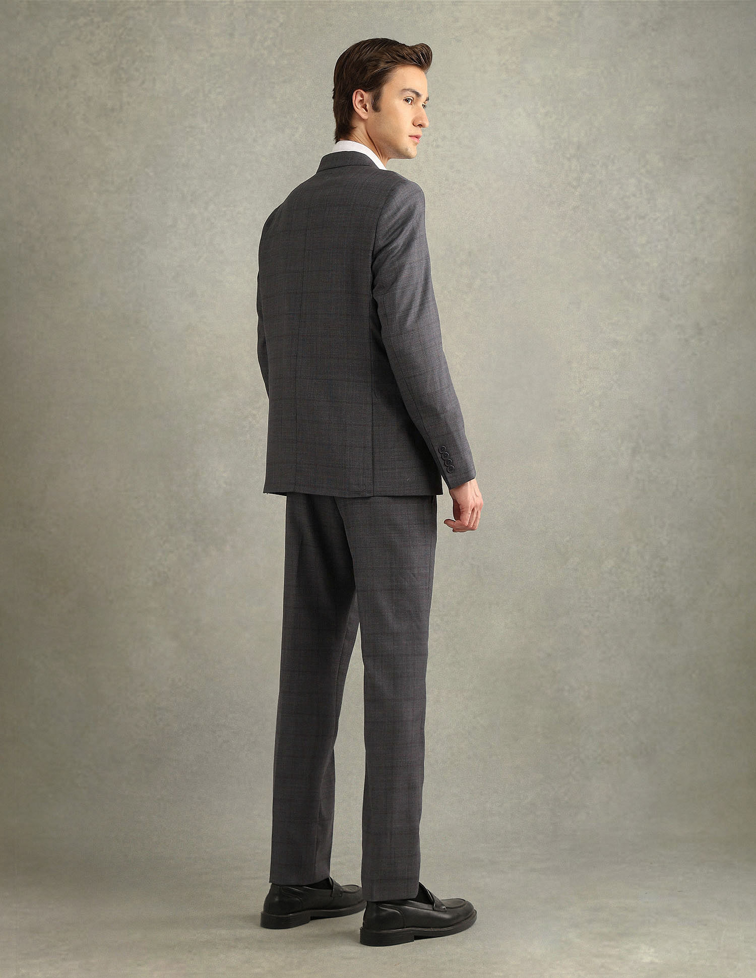 Arrow Checked Tailored Fit Suit