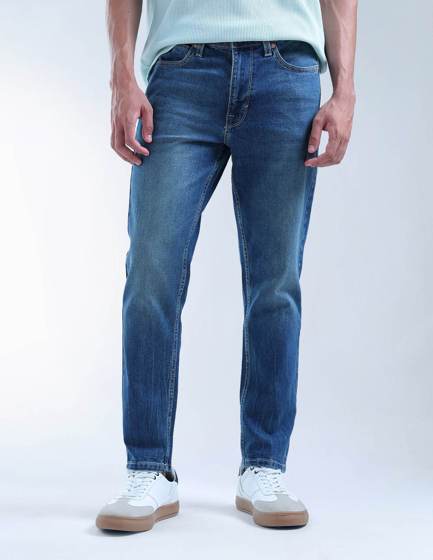 Flying Machine Mankle Relaxed Tapered Fit Mrtf Jeans
