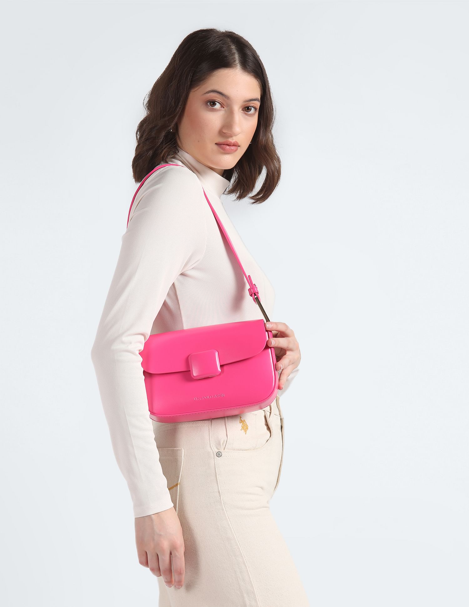 U.S. Polo Assn. Women City Girl Solid Sling Bag