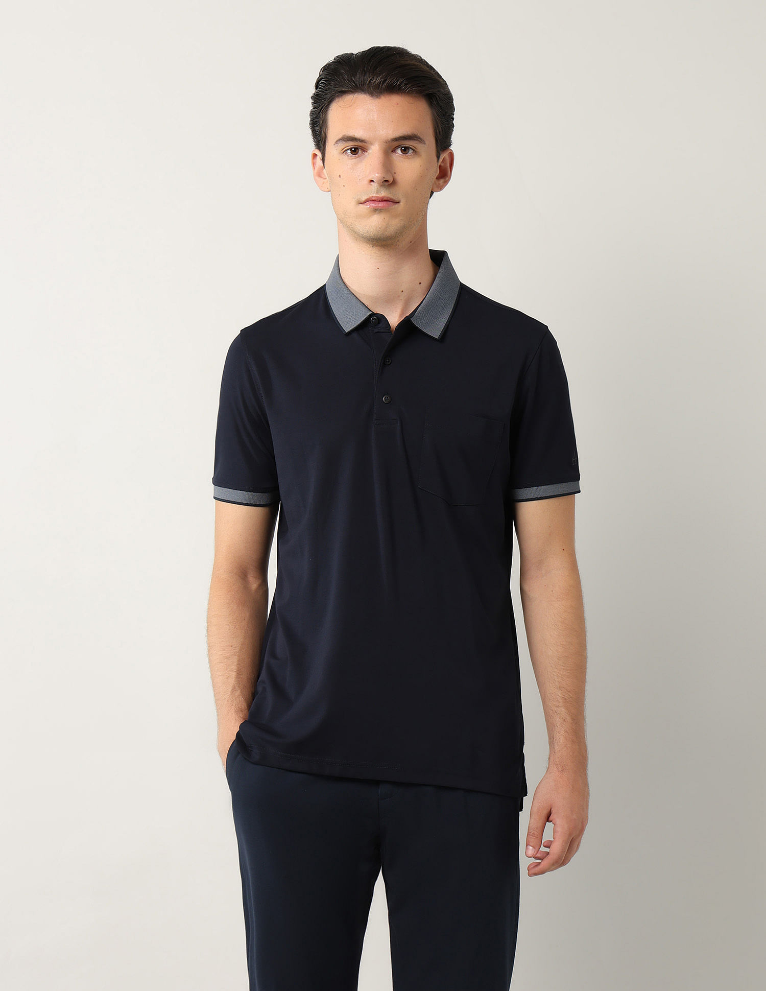 Arrow Solid Regular Fit Polo Shirt