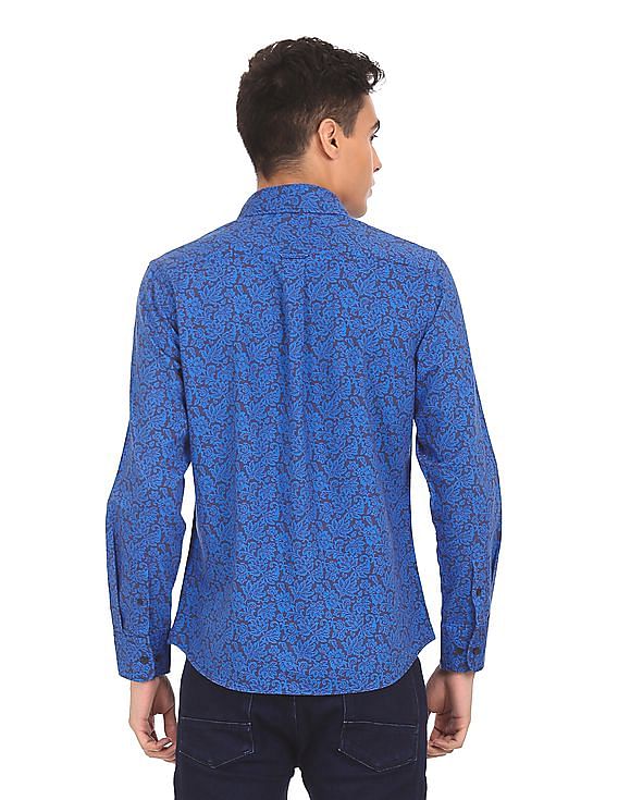 U.S. Polo Assn. Spread Collar Printed Casual Shirt
