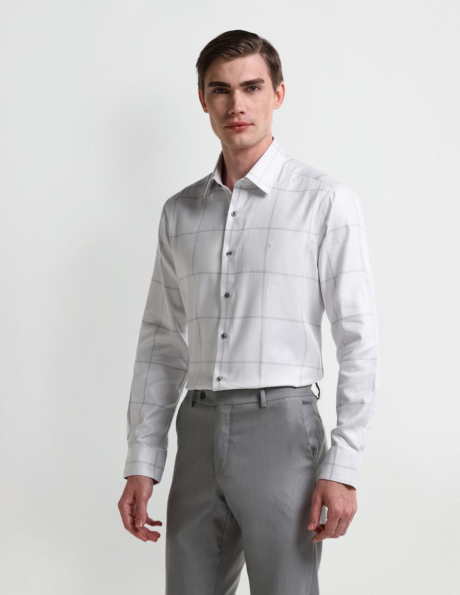 Arrow Manhattan Slim Fit Doby Shirt