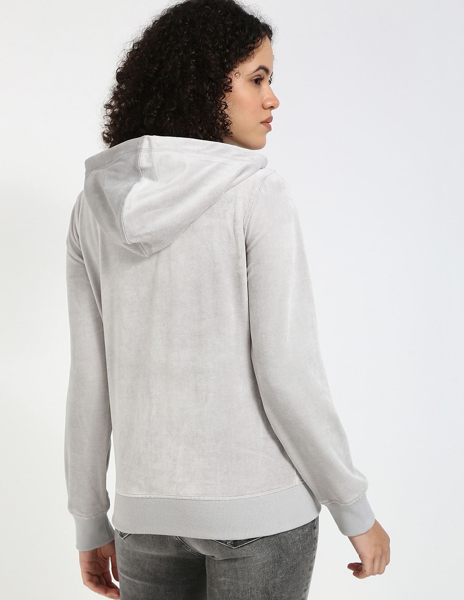Calvin Klein Jeans Regular-Fit Polyester Hooded Neck Sweat Shirt