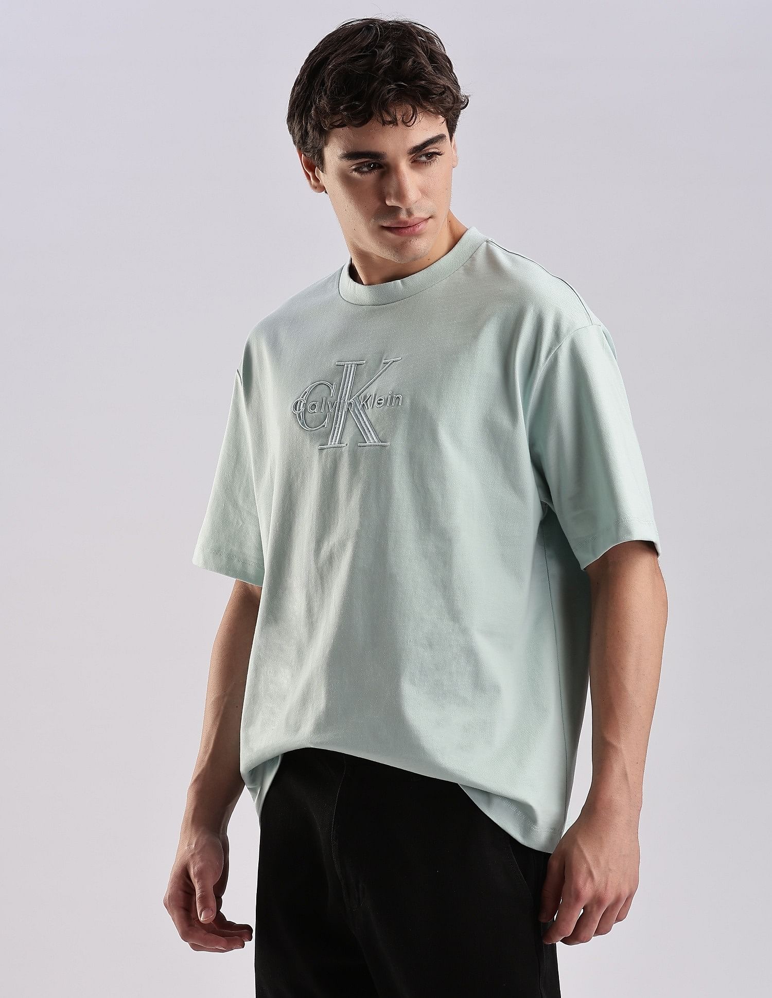 Calvin Klein Jeans Logo Relaxed Fit Cotton T-Shirt