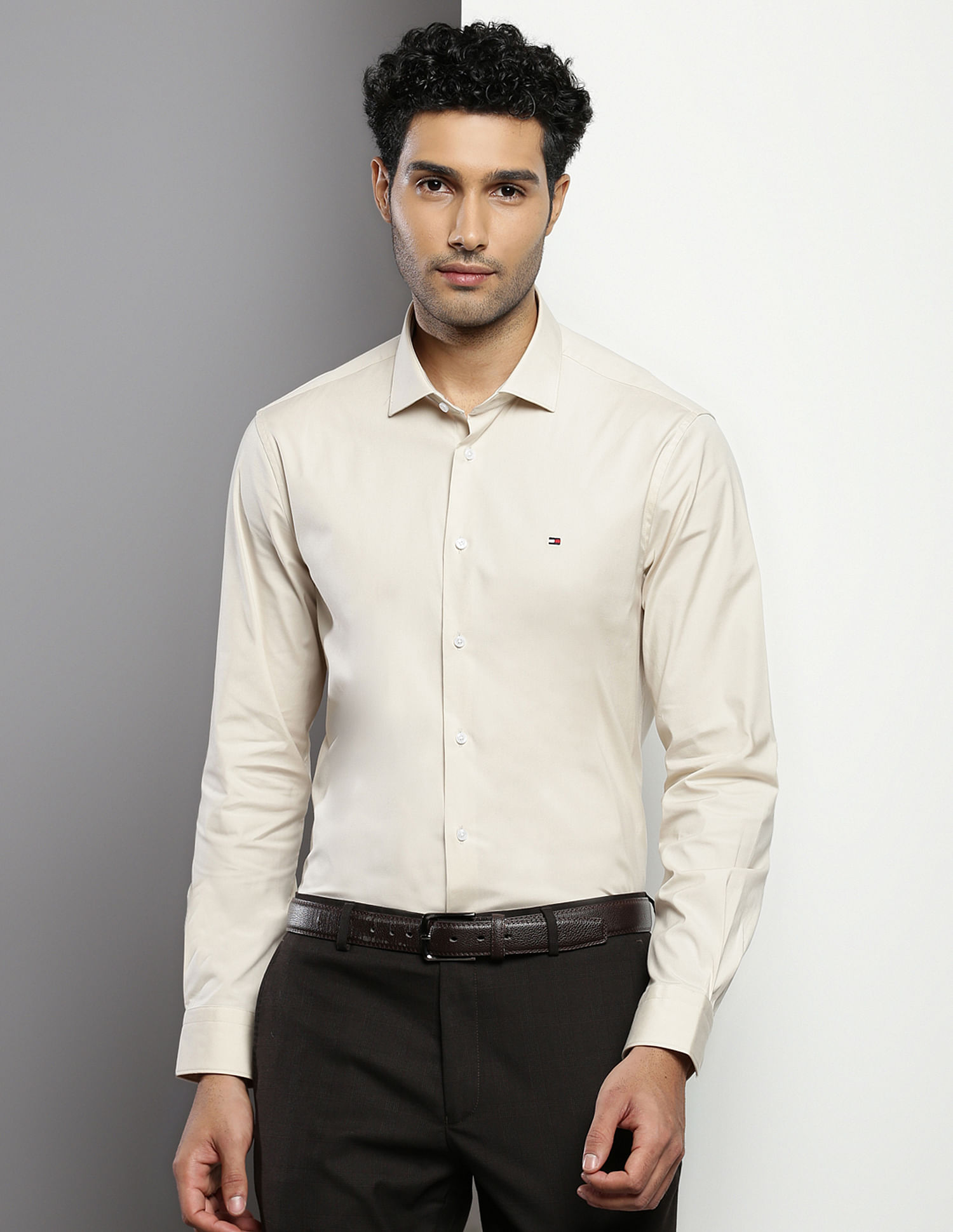 Tommy Hilfiger Slim Fit Solid Shirt
